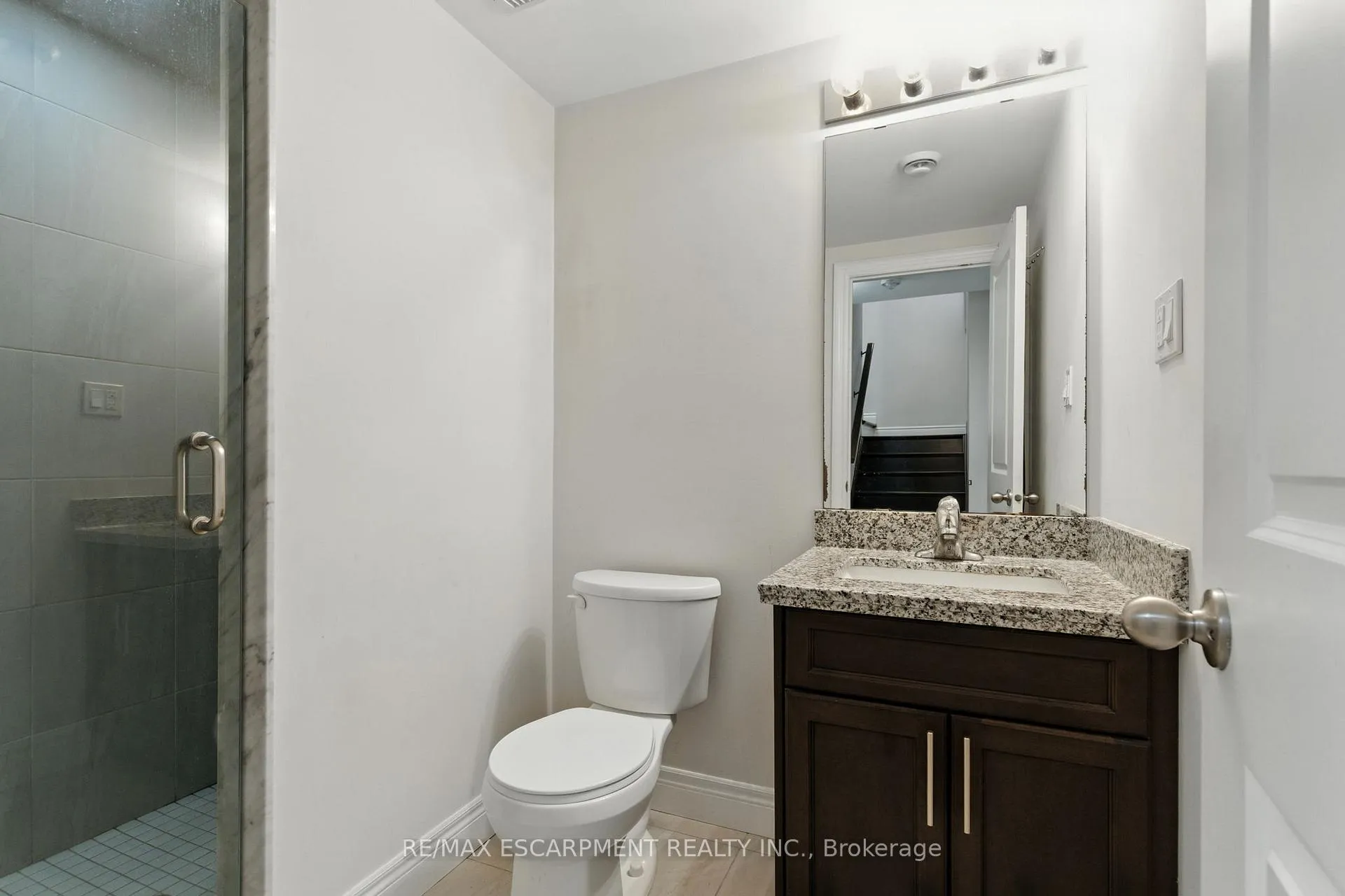Photo 39 of 43 Riesling Court, Hamilton, Gershome — HOMEH
