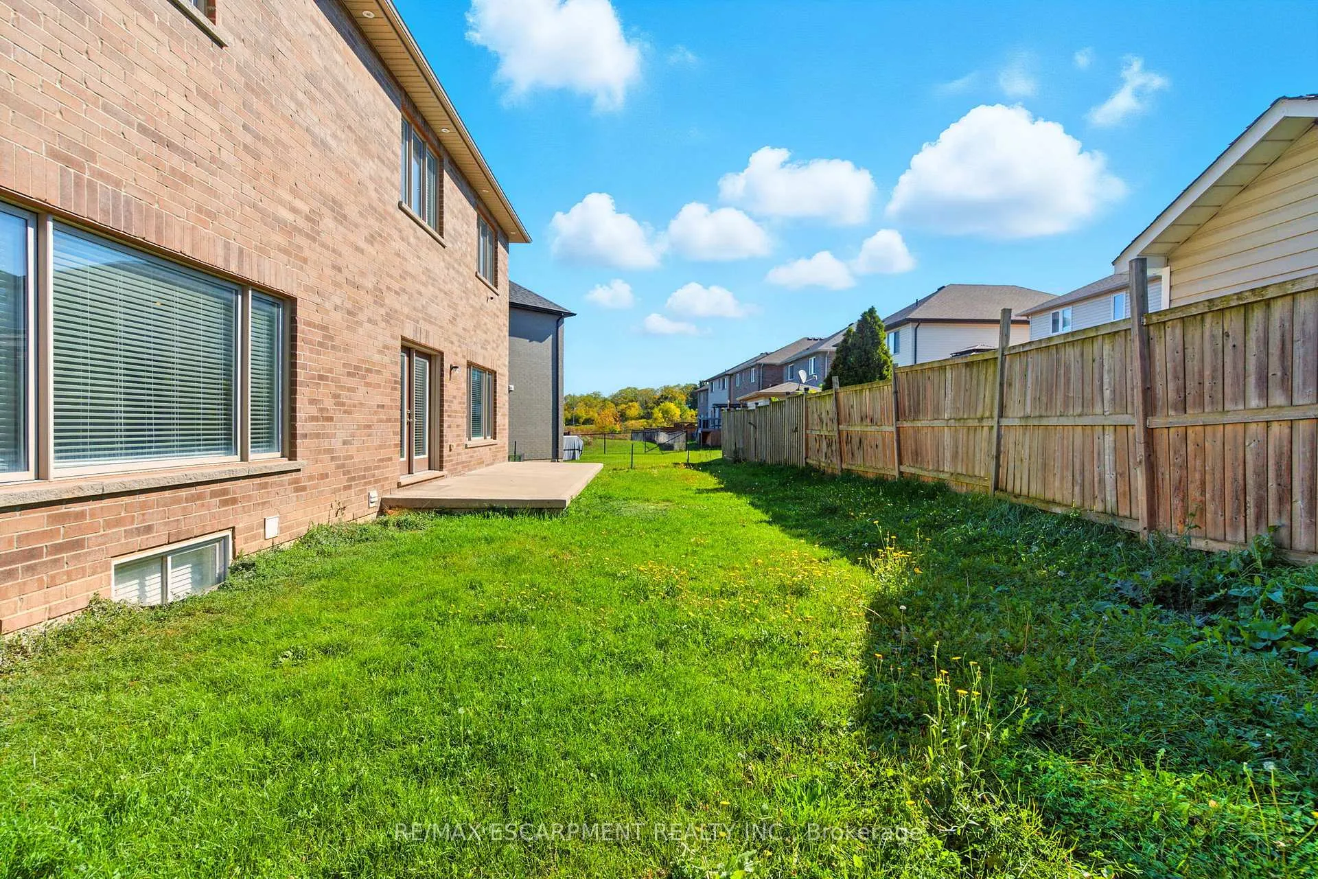 Photo 41 of 43 Riesling Court, Hamilton, Gershome — HOMEH