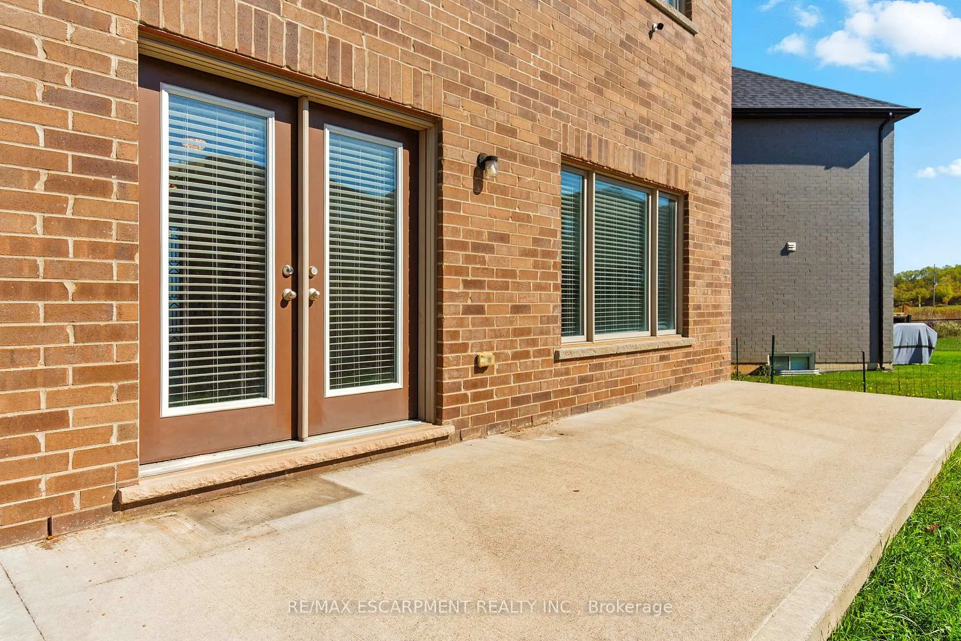 Photo 42 of 43 Riesling Court, Hamilton, Gershome — HOMEH