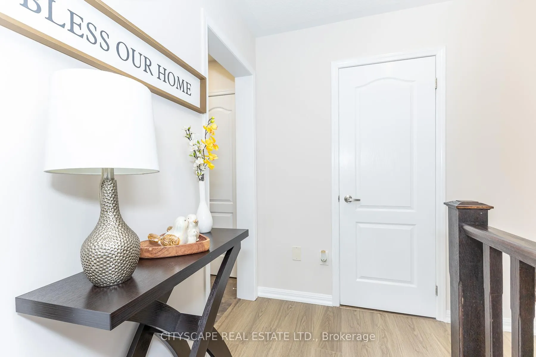 Photo 10 of 935 Nadalin Heights, Milton, Willmott — HOMEH