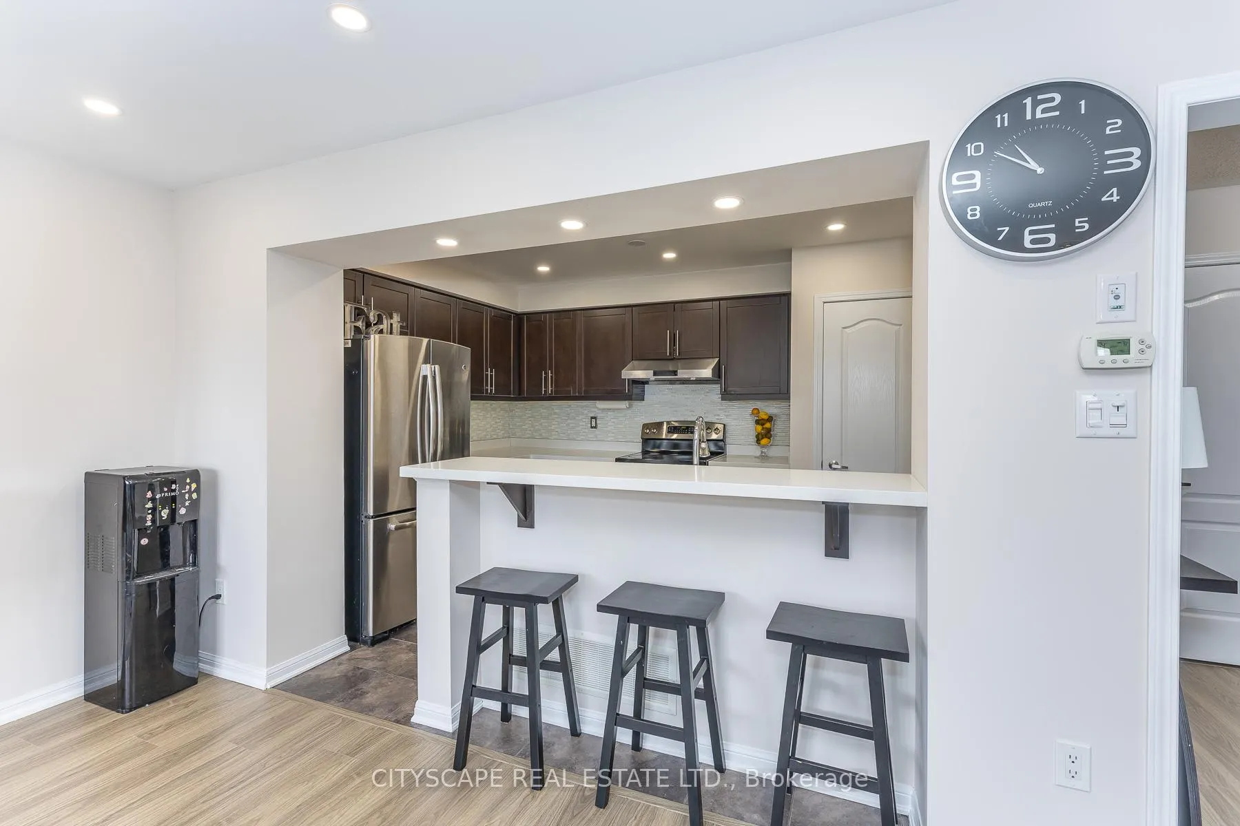 Photo 30 of 935 Nadalin Heights, Milton, Willmott — HOMEH