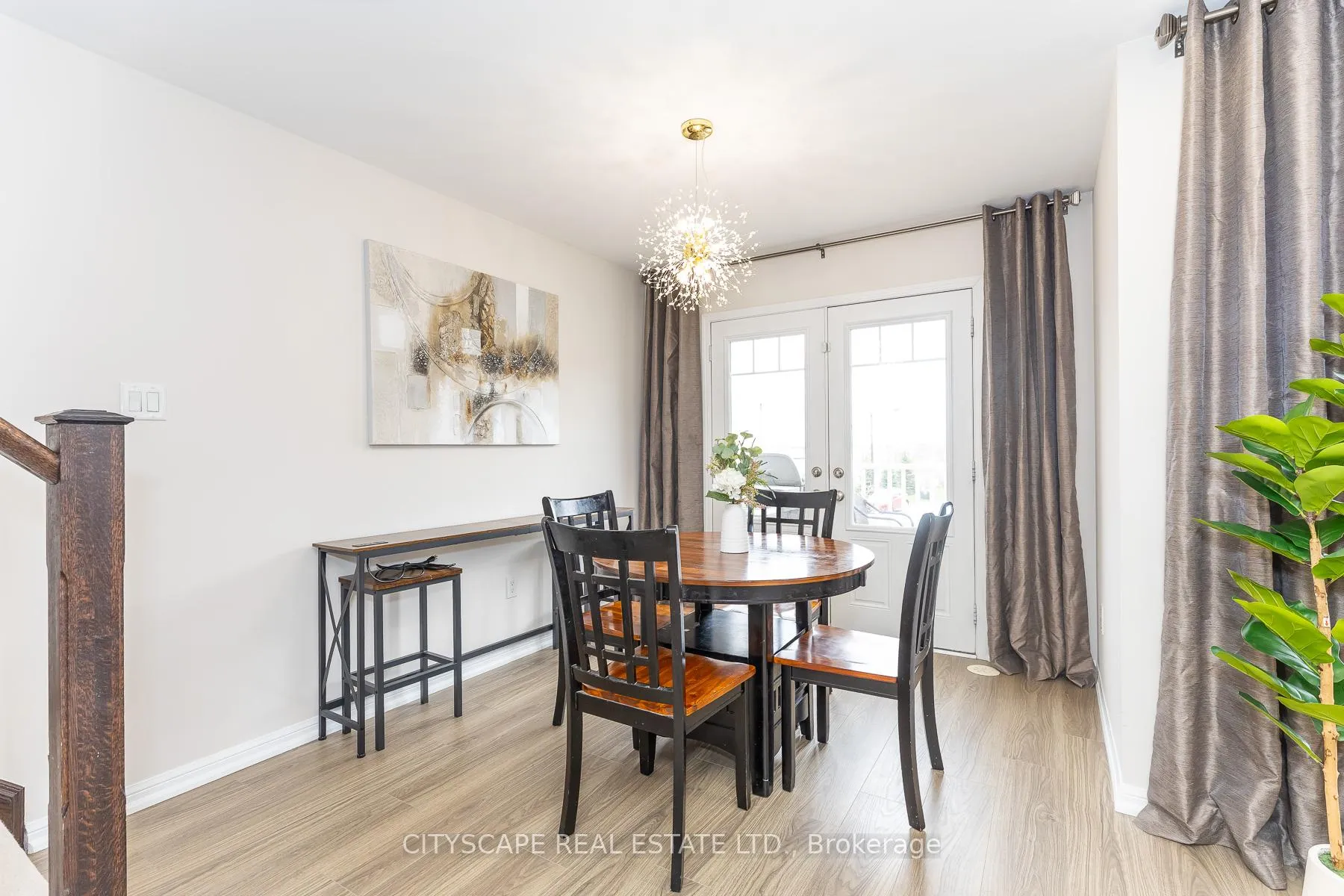 Photo 42 of 935 Nadalin Heights, Milton, Willmott — HOMEH