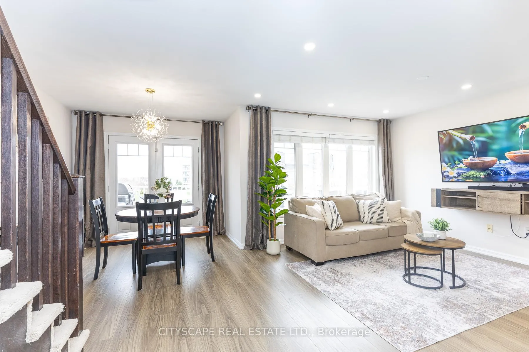 Photo 43 of 935 Nadalin Heights, Milton, Willmott — HOMEH