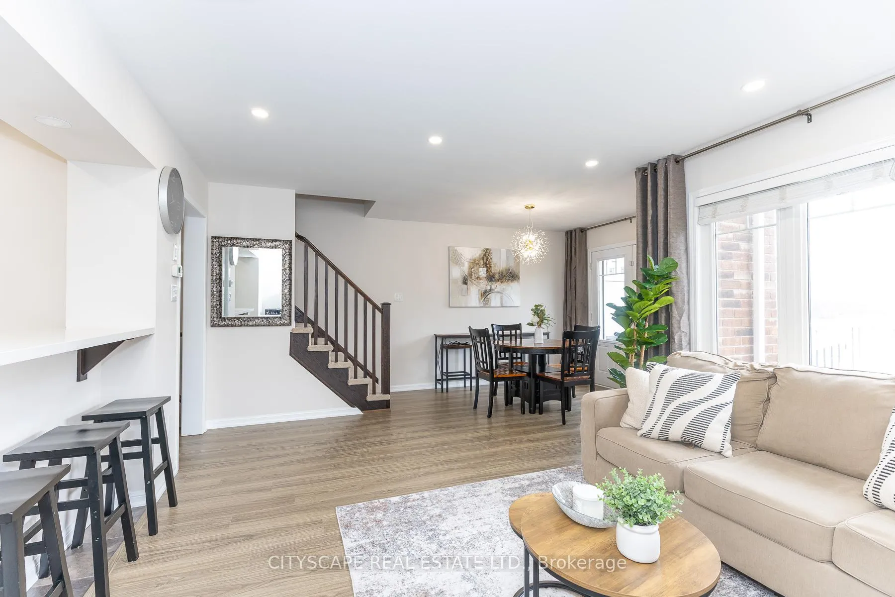 Photo 45 of 935 Nadalin Heights, Milton, Willmott — HOMEH