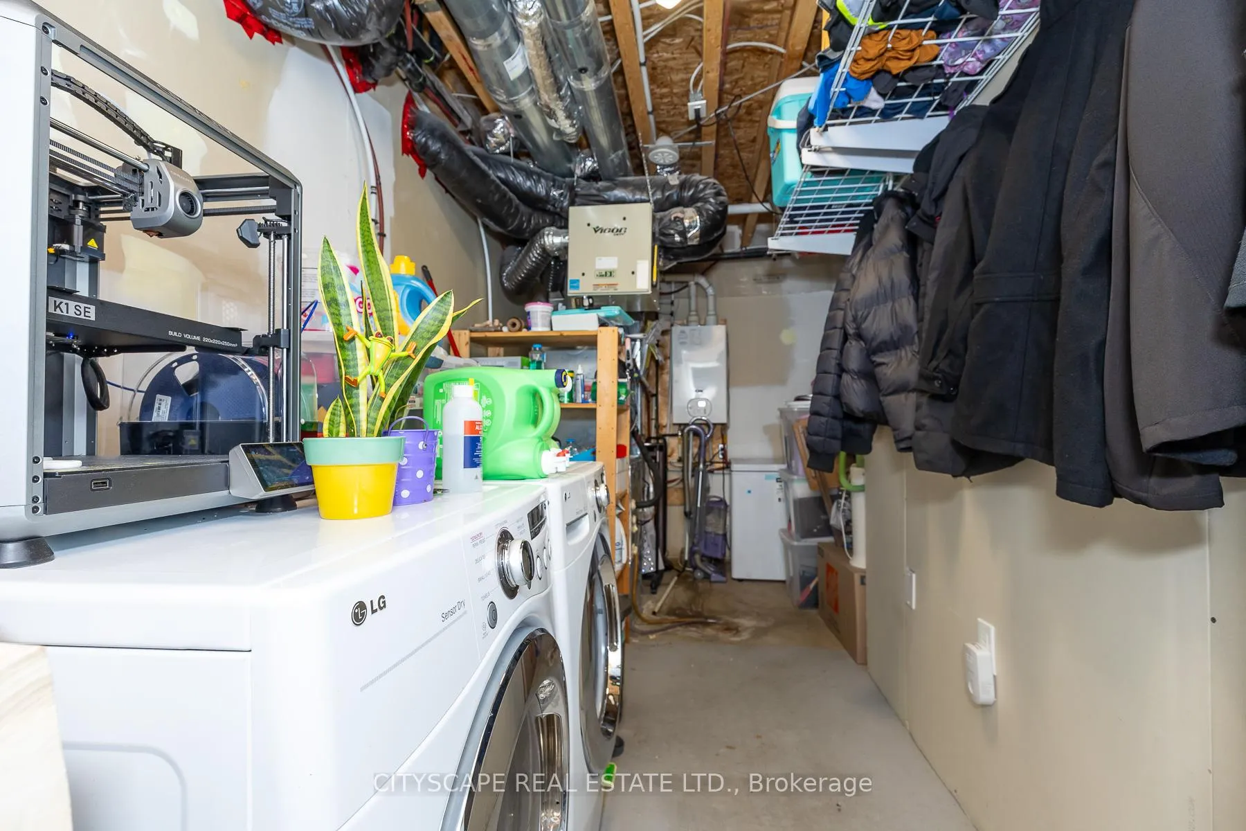 Photo 47 of 935 Nadalin Heights, Milton, Willmott — HOMEH