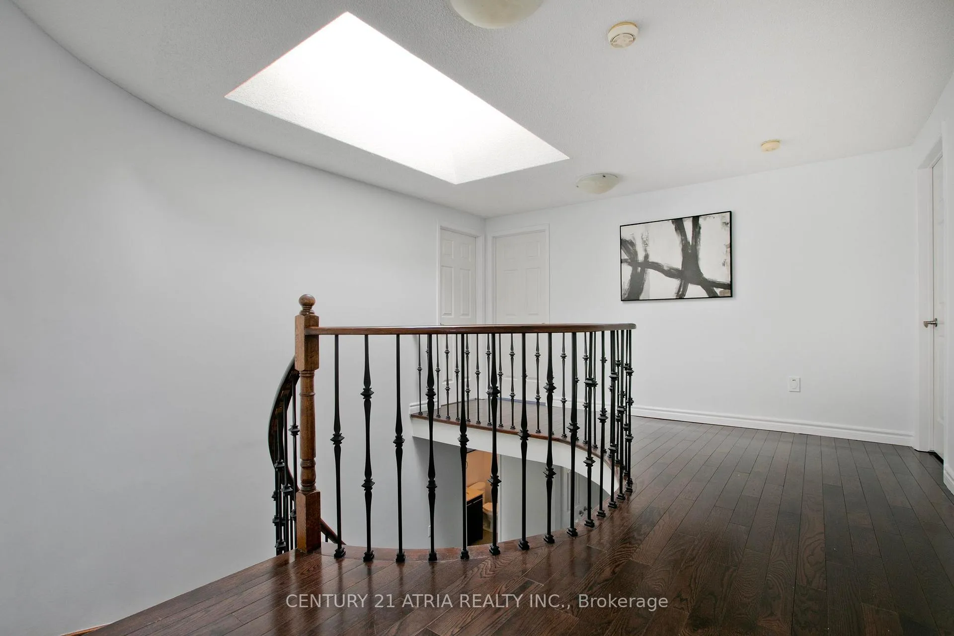 Photo 10 of 53 Conistan Road, Markham, Unionville — HOMEH