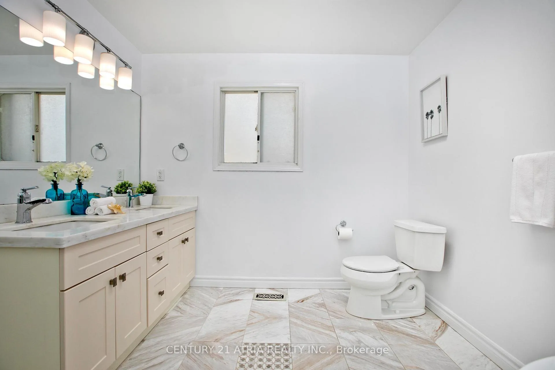 Photo 16 of 53 Conistan Road, Markham, Unionville — HOMEH