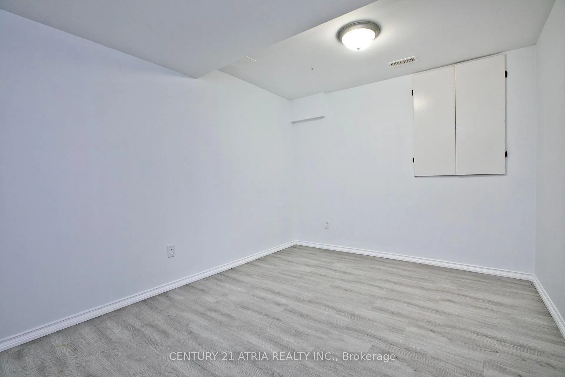 Photo 29 of 53 Conistan Road, Markham, Unionville — HOMEH