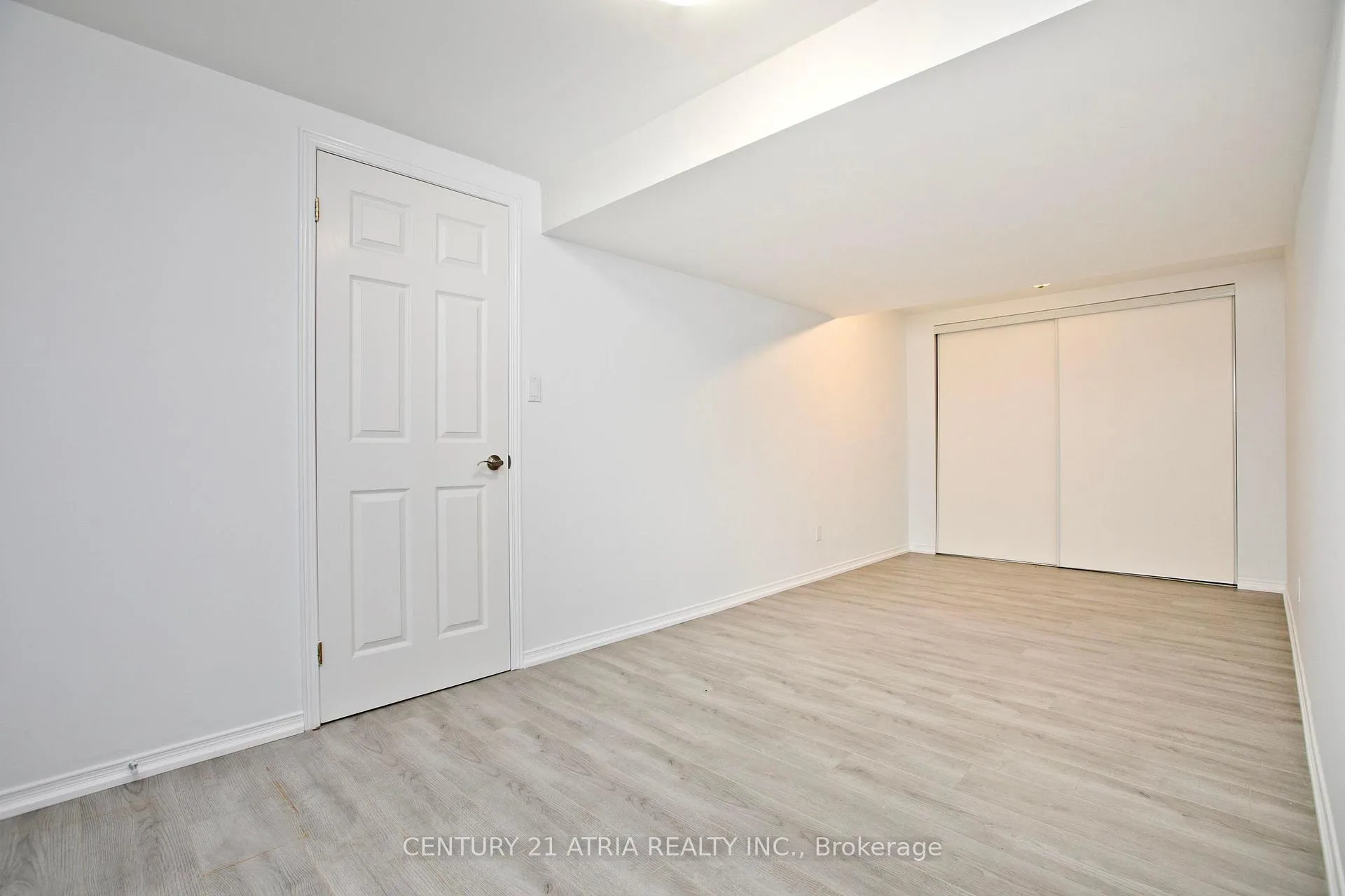 Photo 33 of 53 Conistan Road, Markham, Unionville — HOMEH