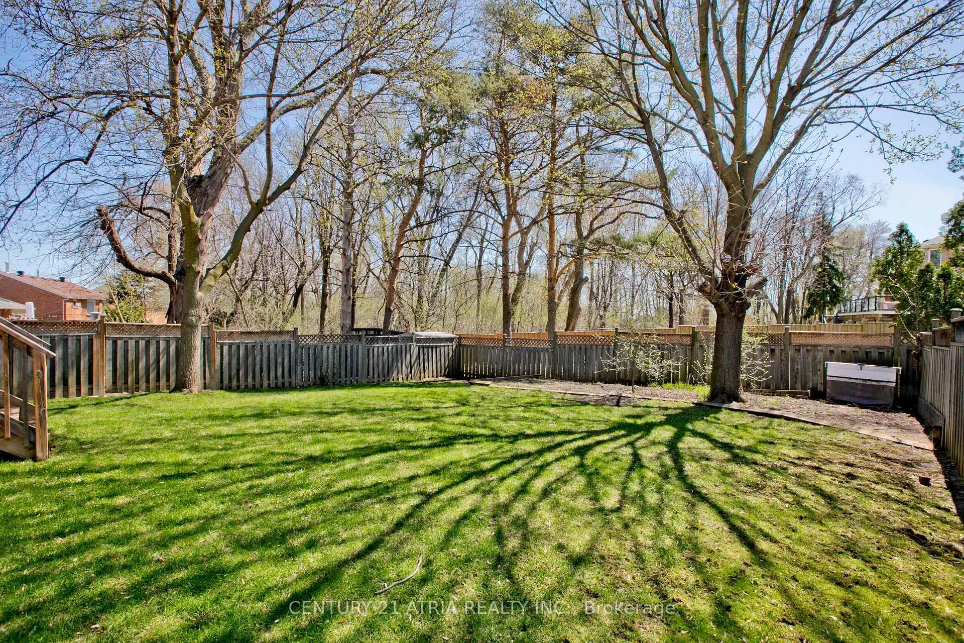Photo 37 of 53 Conistan Road, Markham, Unionville — HOMEH