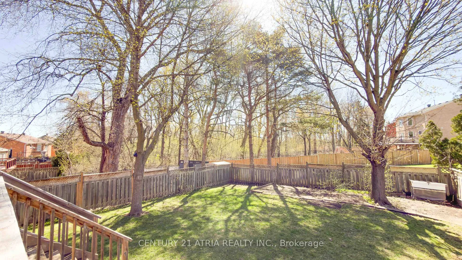 Photo 40 of 53 Conistan Road, Markham, Unionville — HOMEH