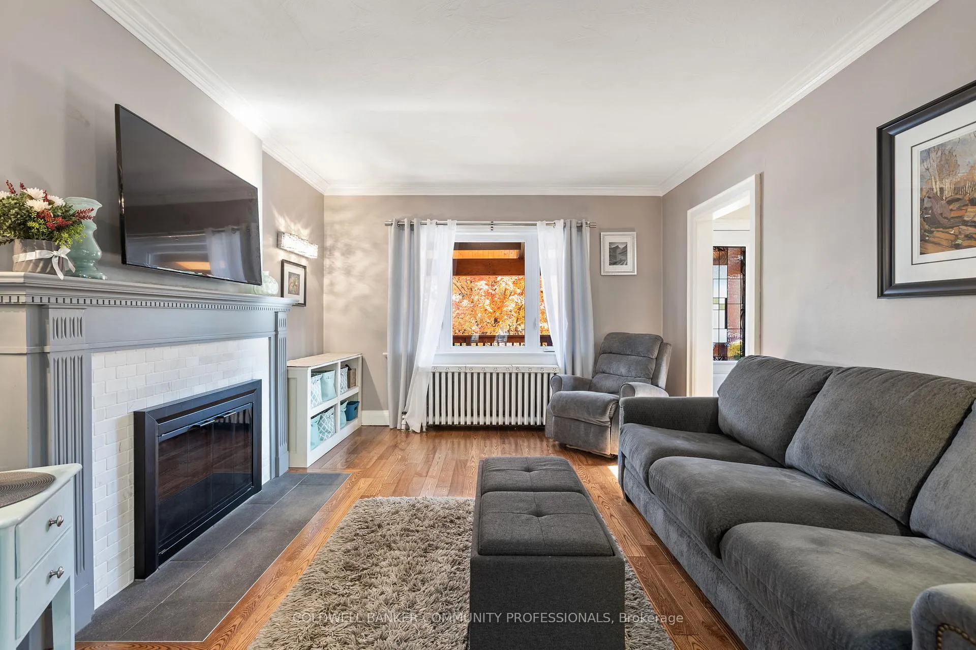 Photo 9 of 2 Lankin Boulevard, Toronto, Danforth Village-East York — HOMEH