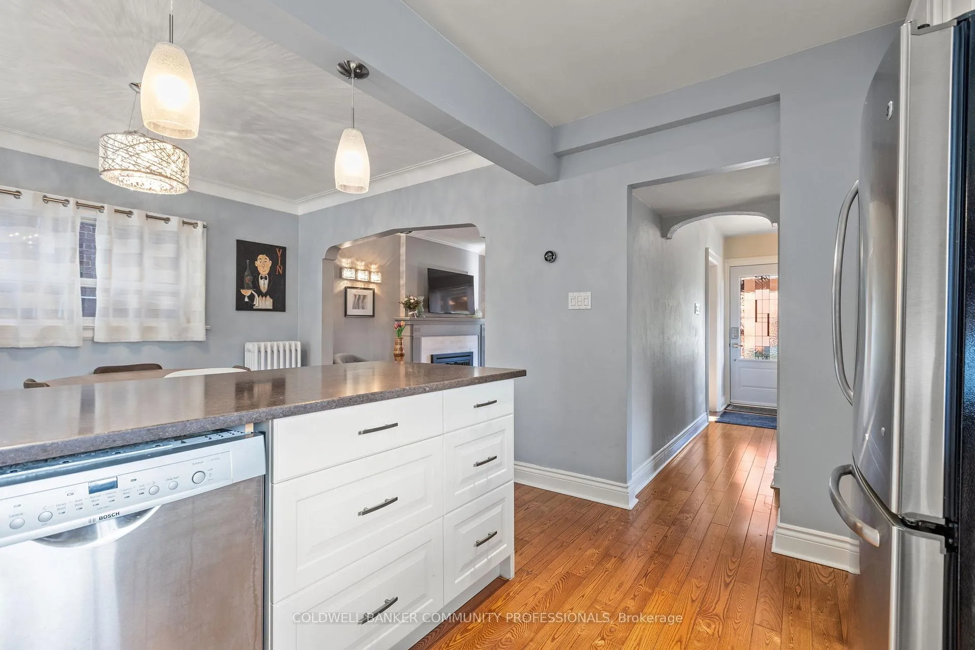 Photo 14 of 2 Lankin Boulevard, Toronto, Danforth Village-East York — HOMEH