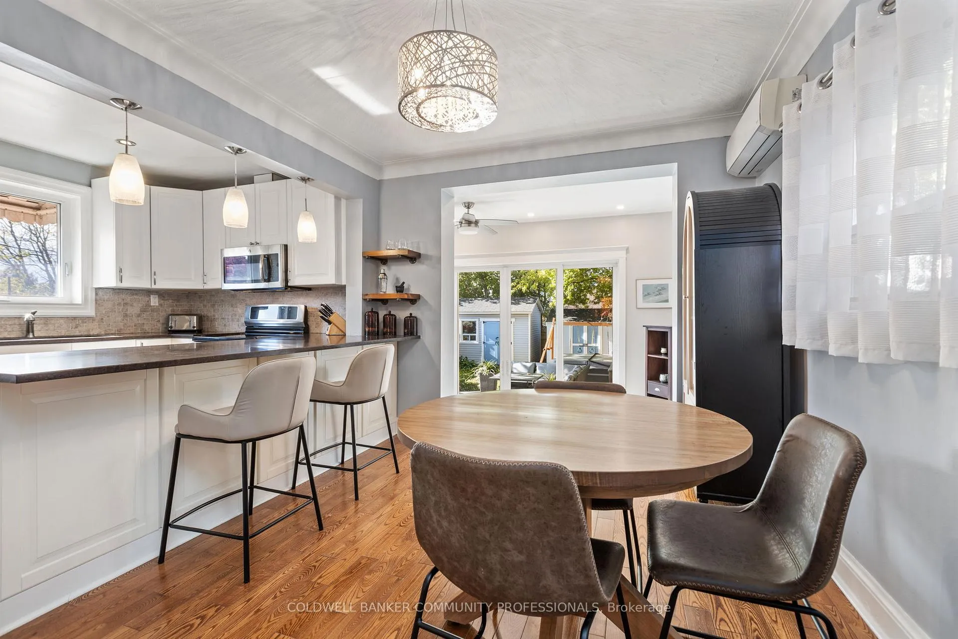 Photo 16 of 2 Lankin Boulevard, Toronto, Danforth Village-East York — HOMEH