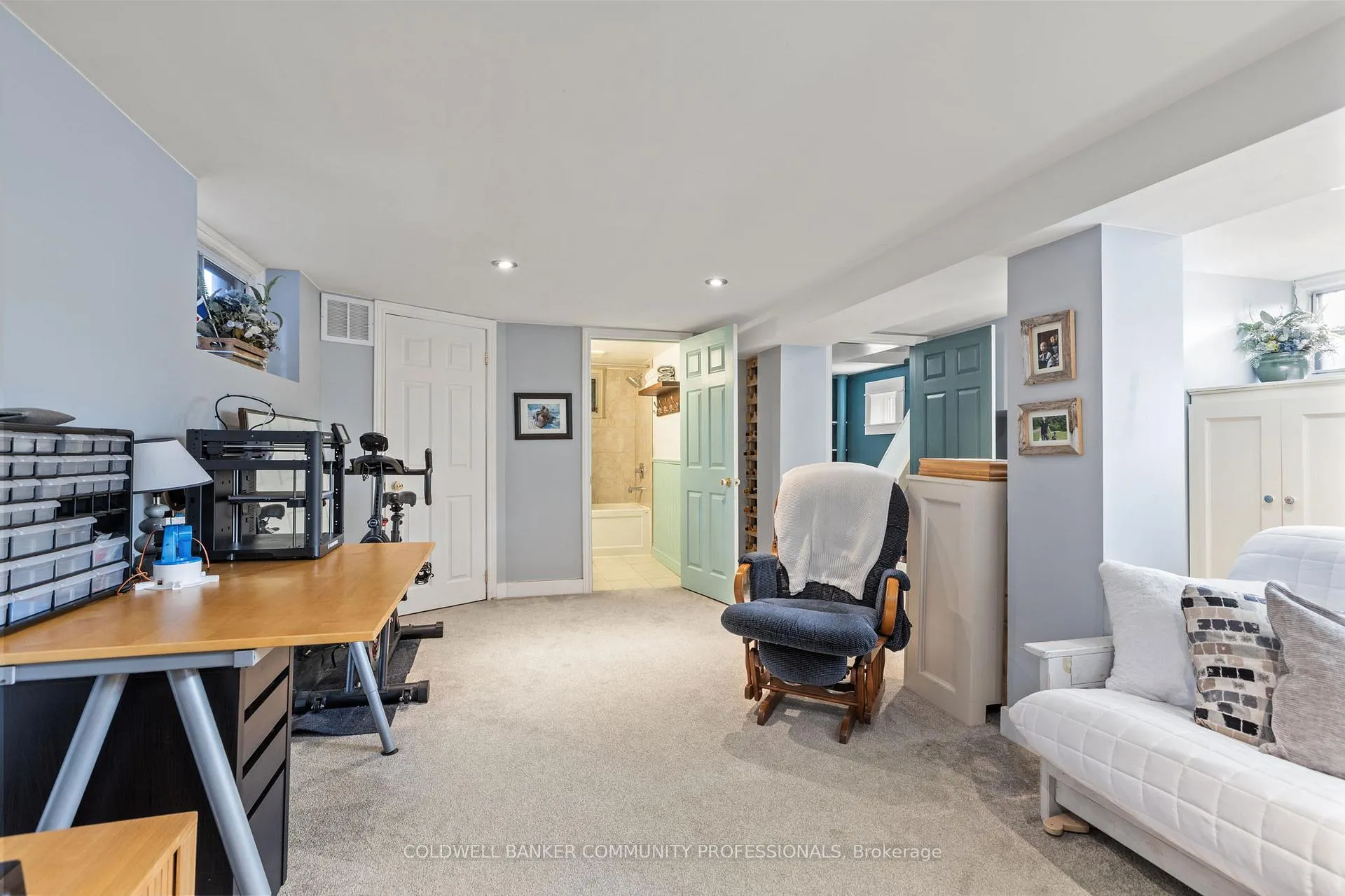 Photo 36 of 2 Lankin Boulevard, Toronto, Danforth Village-East York — HOMEH