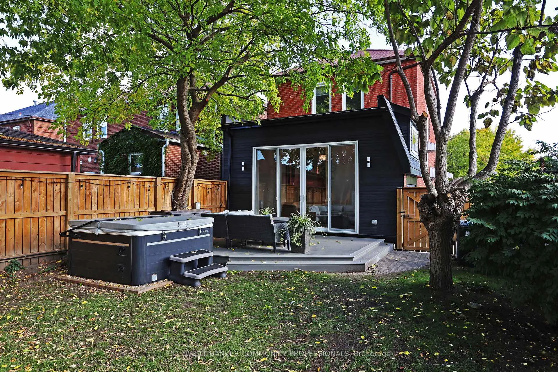 Photo 47 of 2 Lankin Boulevard, Toronto, Danforth Village-East York — HOMEH