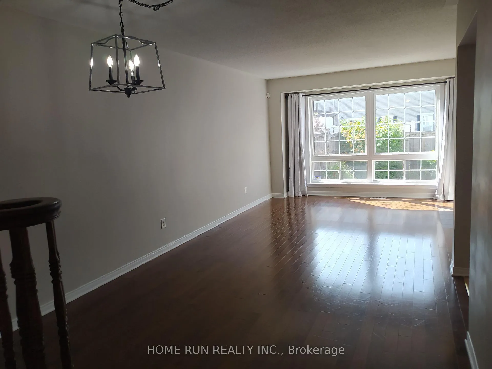 Photo 8 of 131 Braddock Private, Ottawa, Barrhaven - Stonebridge — HOMEH