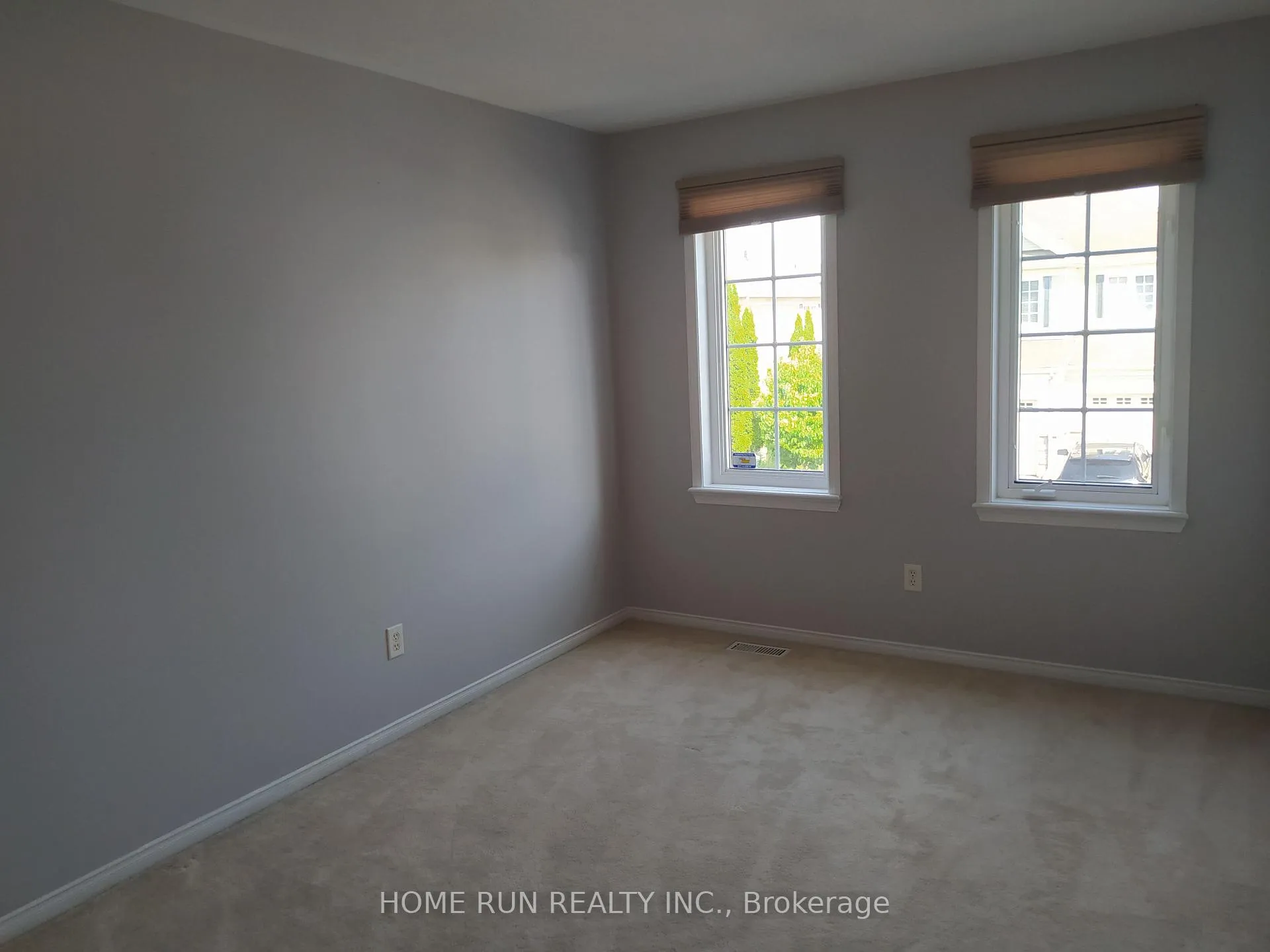 Photo 12 of 131 Braddock Private, Ottawa, Barrhaven - Stonebridge — HOMEH