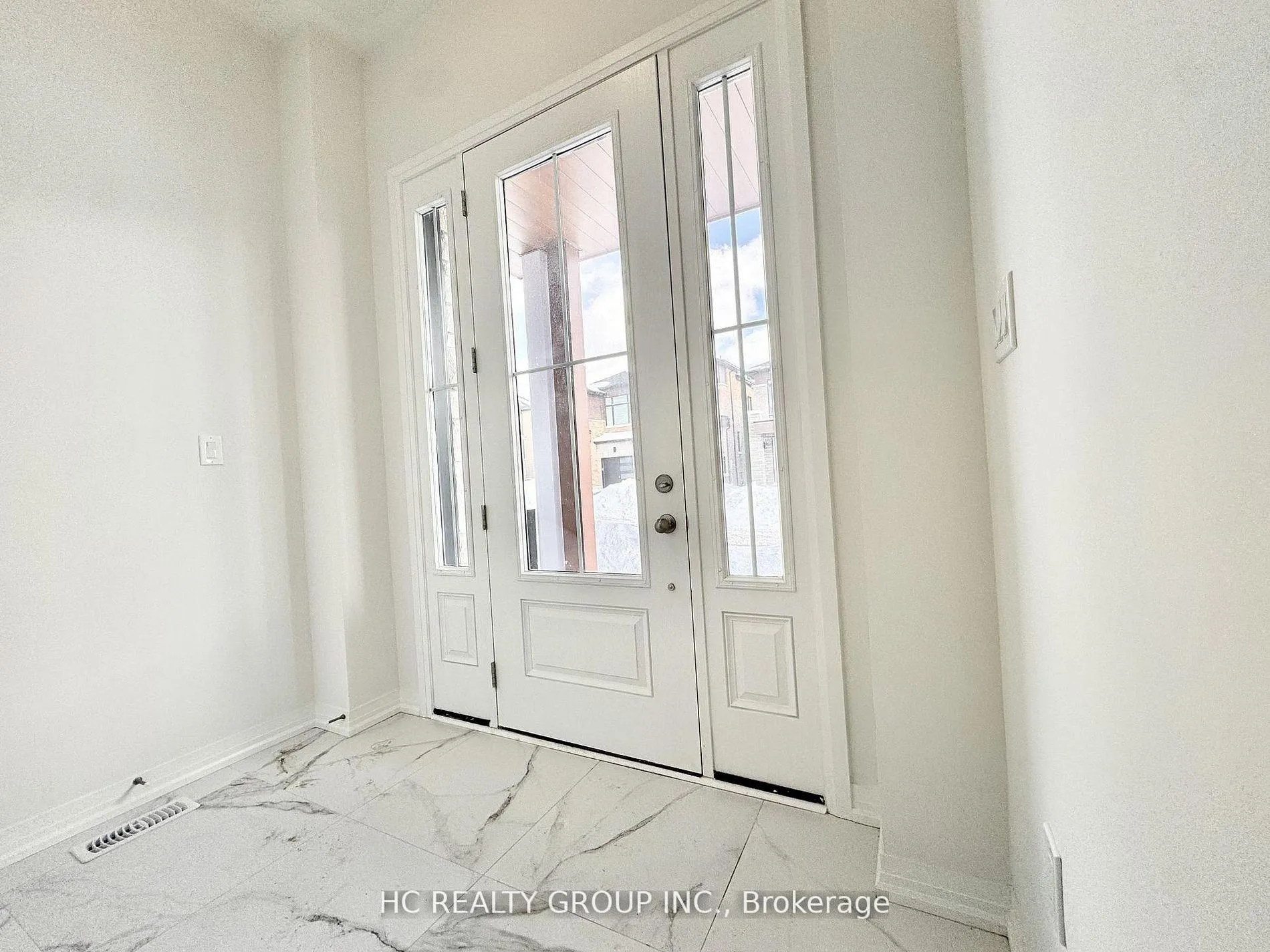 Photo 3 of 2978 Seagrass Street, Pickering, Rural Pickering — HOMEH
