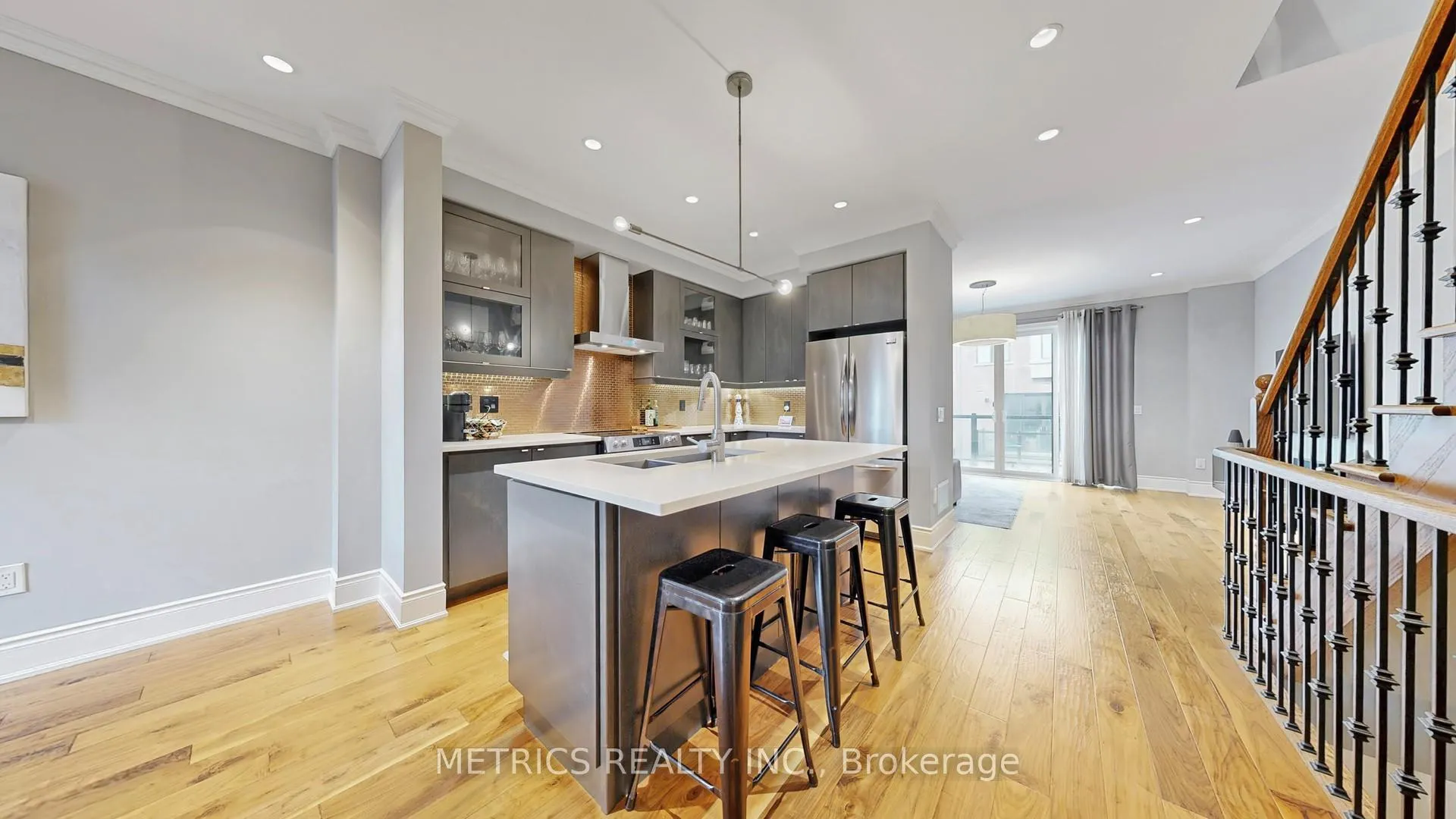 Photo 13 of 4 Glenngarry Crescent, Vaughan, Maple — HOMEH
