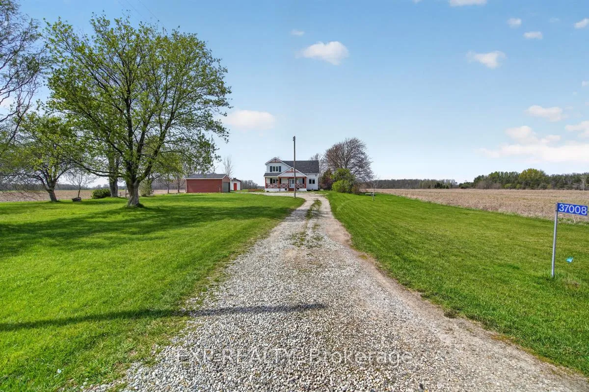 Photo 3 of 37008 Third Line, Southwold, Rural Southwold — HOMEH