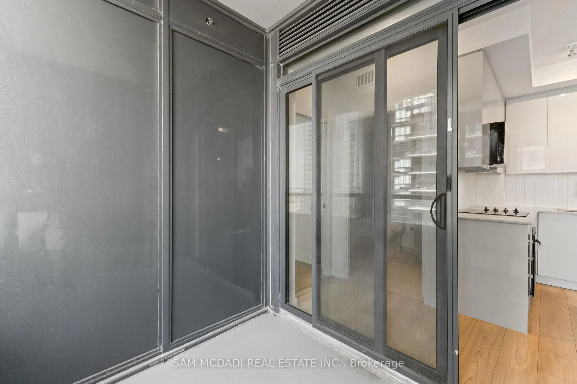 Photo 14 of Unit 2205, 2920 Highway 7 Road, Vaughan, Concord — HOMEH
