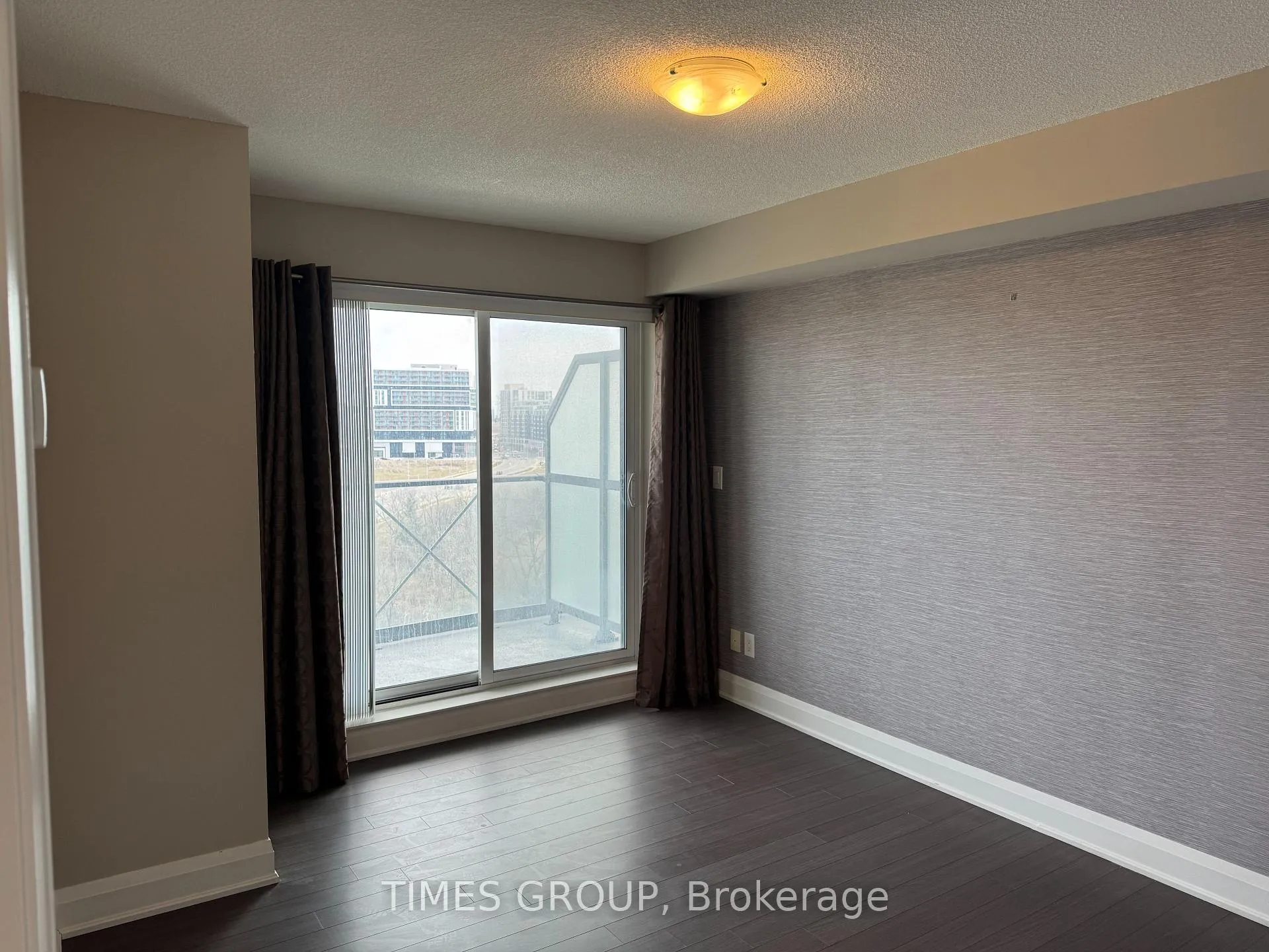 Photo 6 of Unit 1108, 8200 Birchmount Road, Markham, Unionville — HOMEH