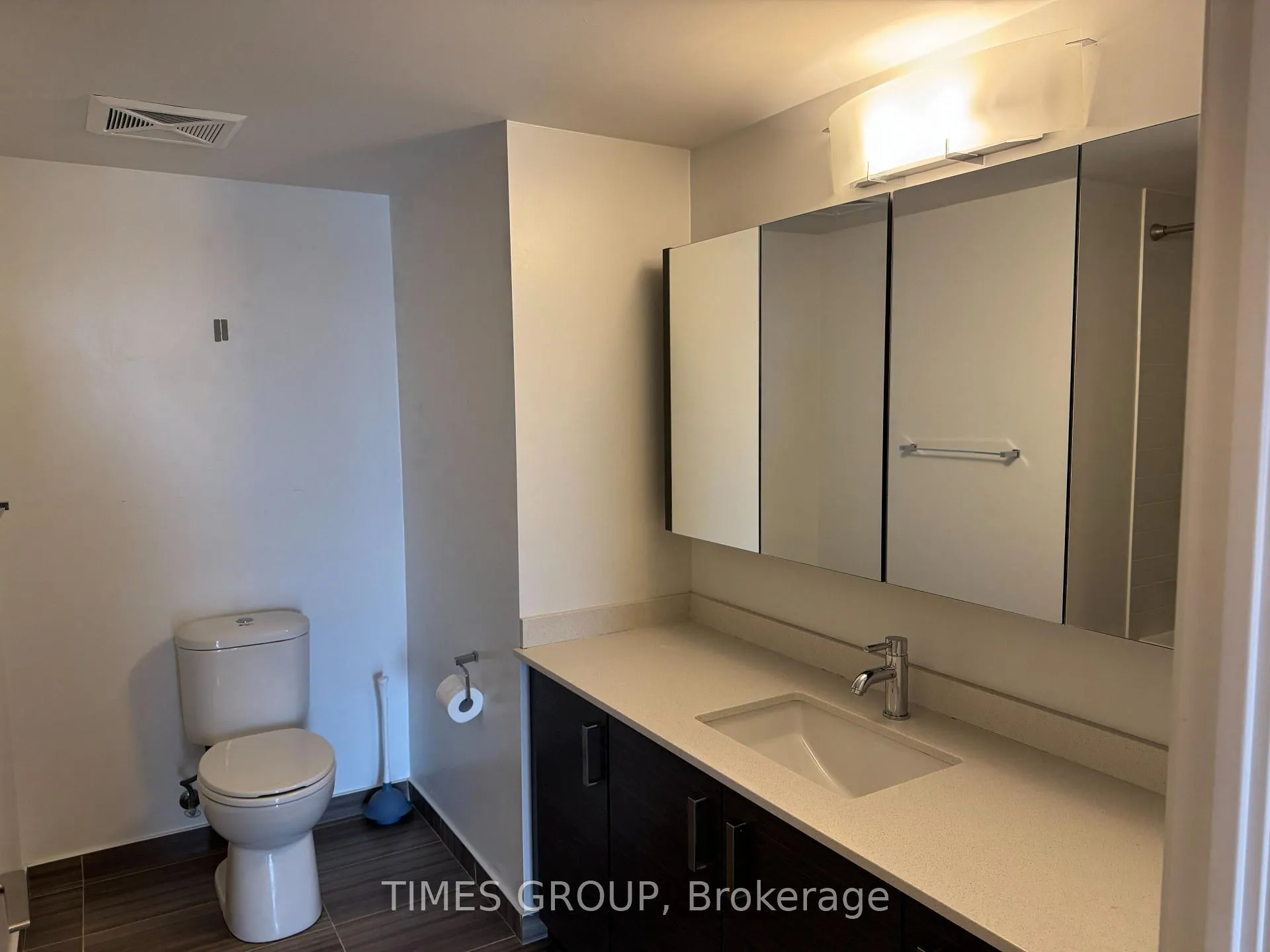 Photo 9 of Unit 1108, 8200 Birchmount Road, Markham, Unionville — HOMEH