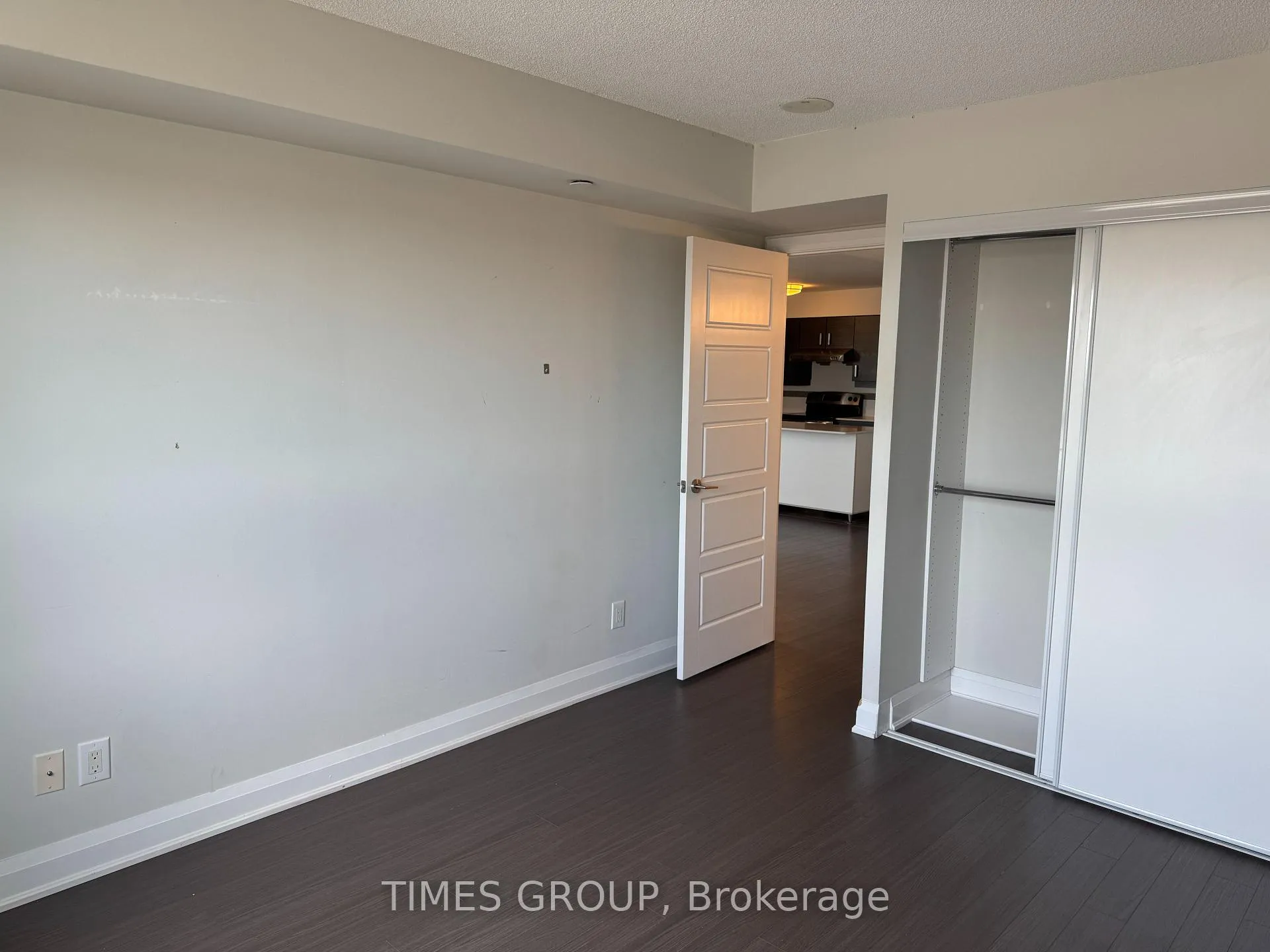 Photo 11 of Unit 1108, 8200 Birchmount Road, Markham, Unionville — HOMEH