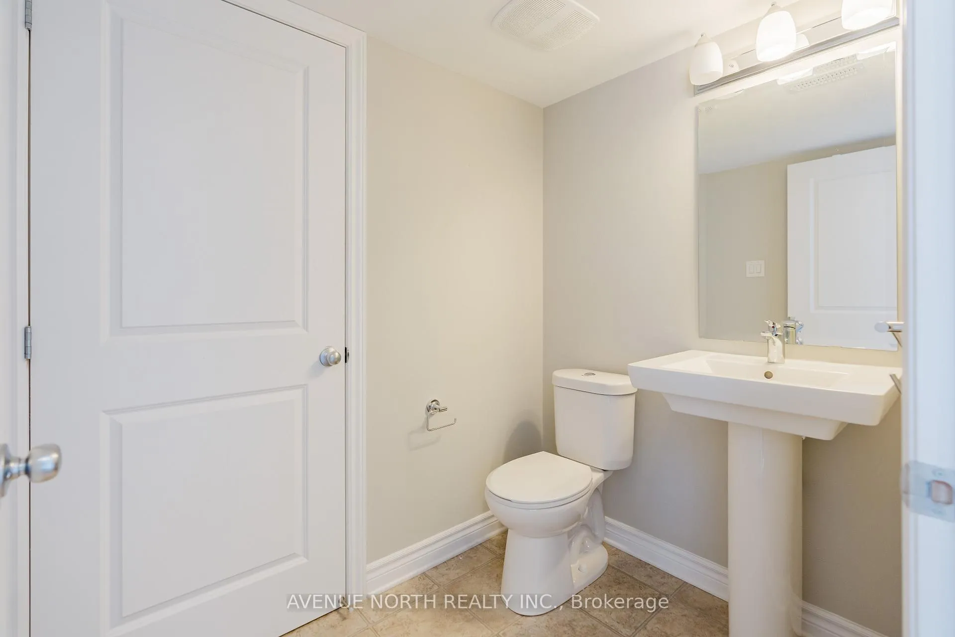 Photo 15 of Unit 32, 735 Chapman Mills Drive, Ottawa, Barrhaven - Strandherd — HOMEH