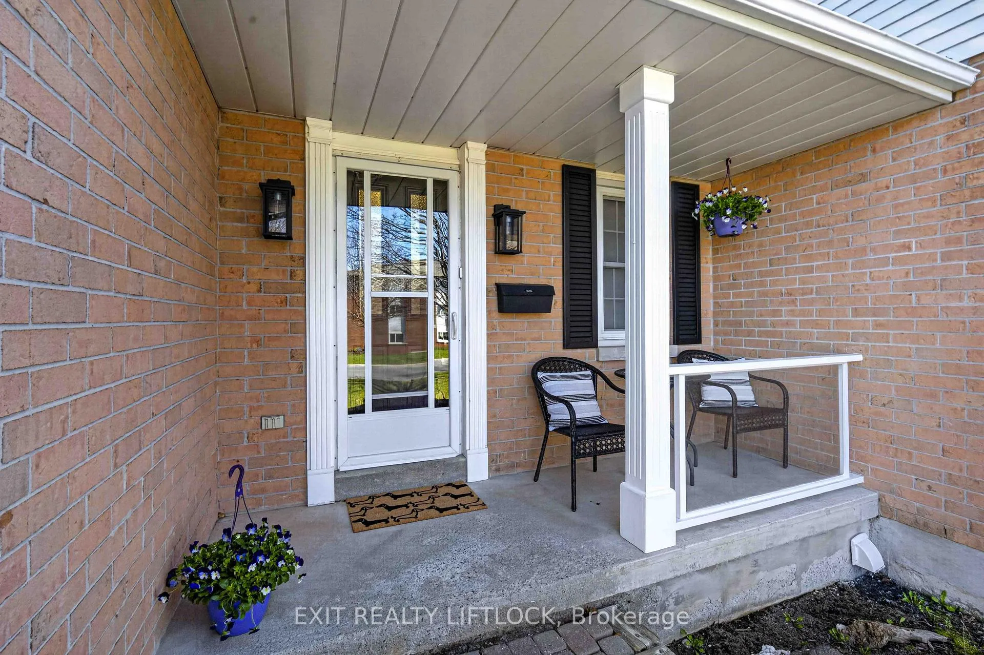 Photo 3 of 604 Wilfred Drive, Peterborough, Otonabee Ward 1 — HOMEH