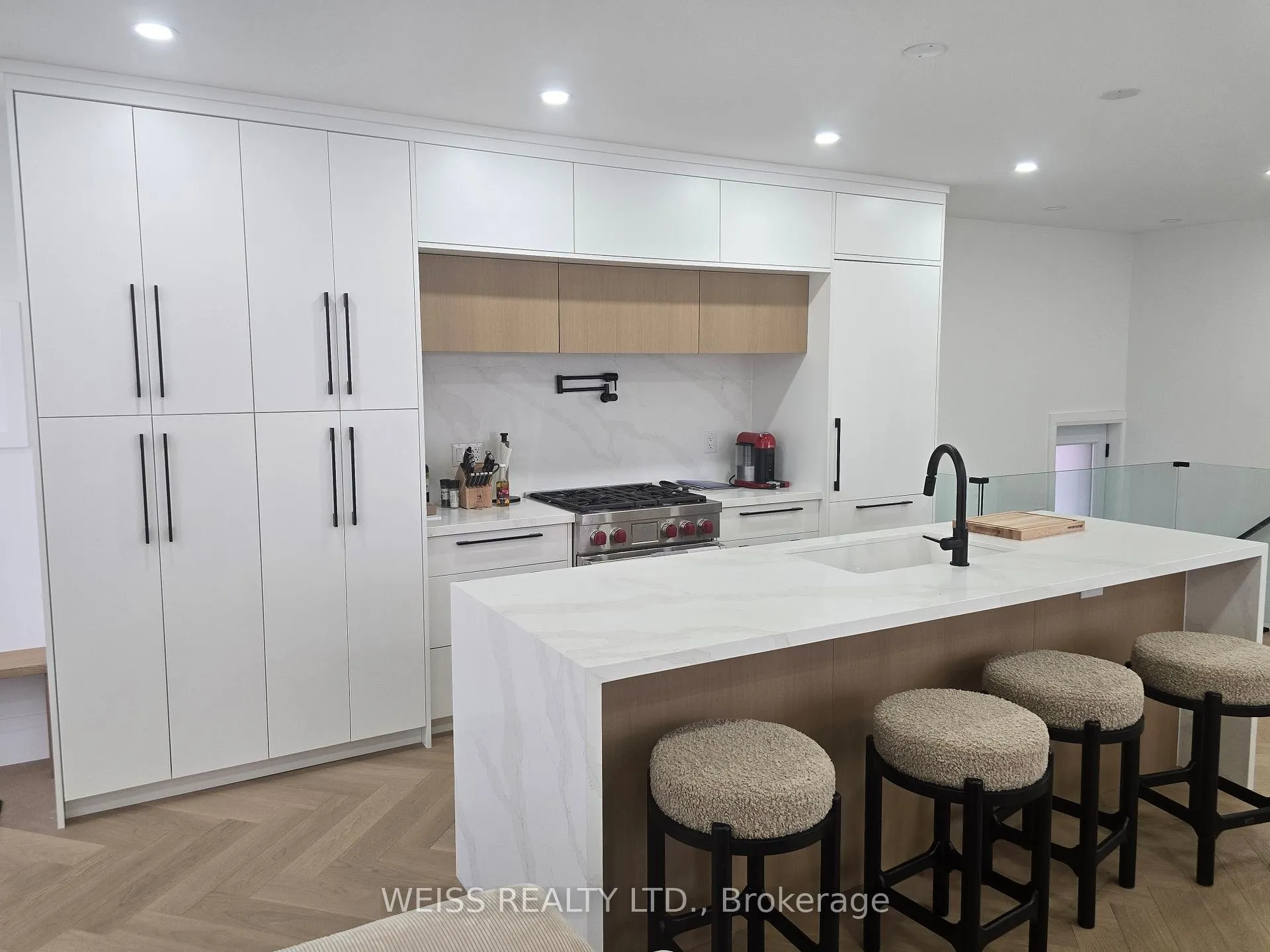 Photo 11 of 199 Glengarry Avenue, Toronto, Lawrence Park North — HOMEH