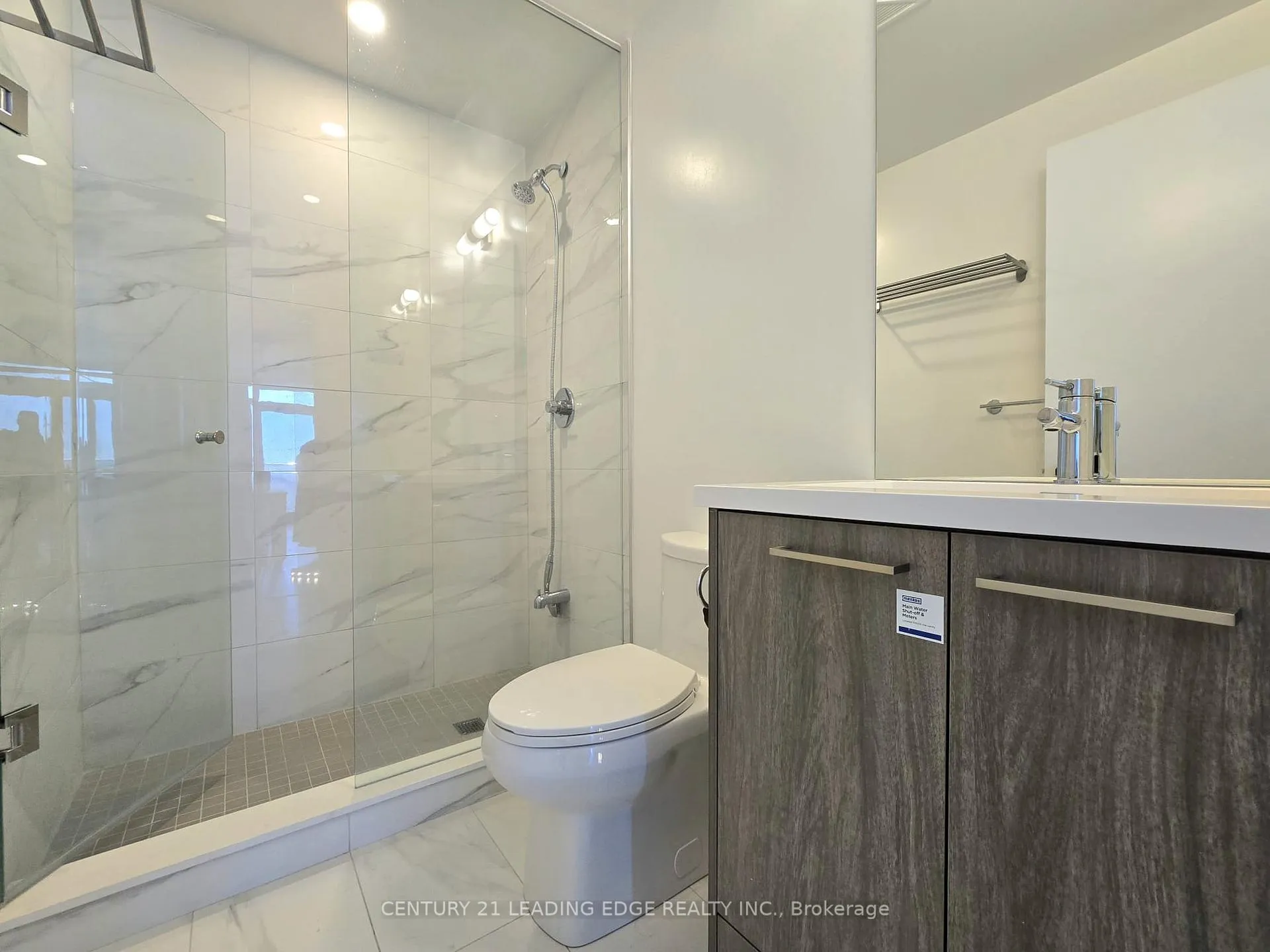 Photo 14 of Unit 4012, 28 Interchange Way, Vaughan, Vaughan Corporate Centre — HOMEH