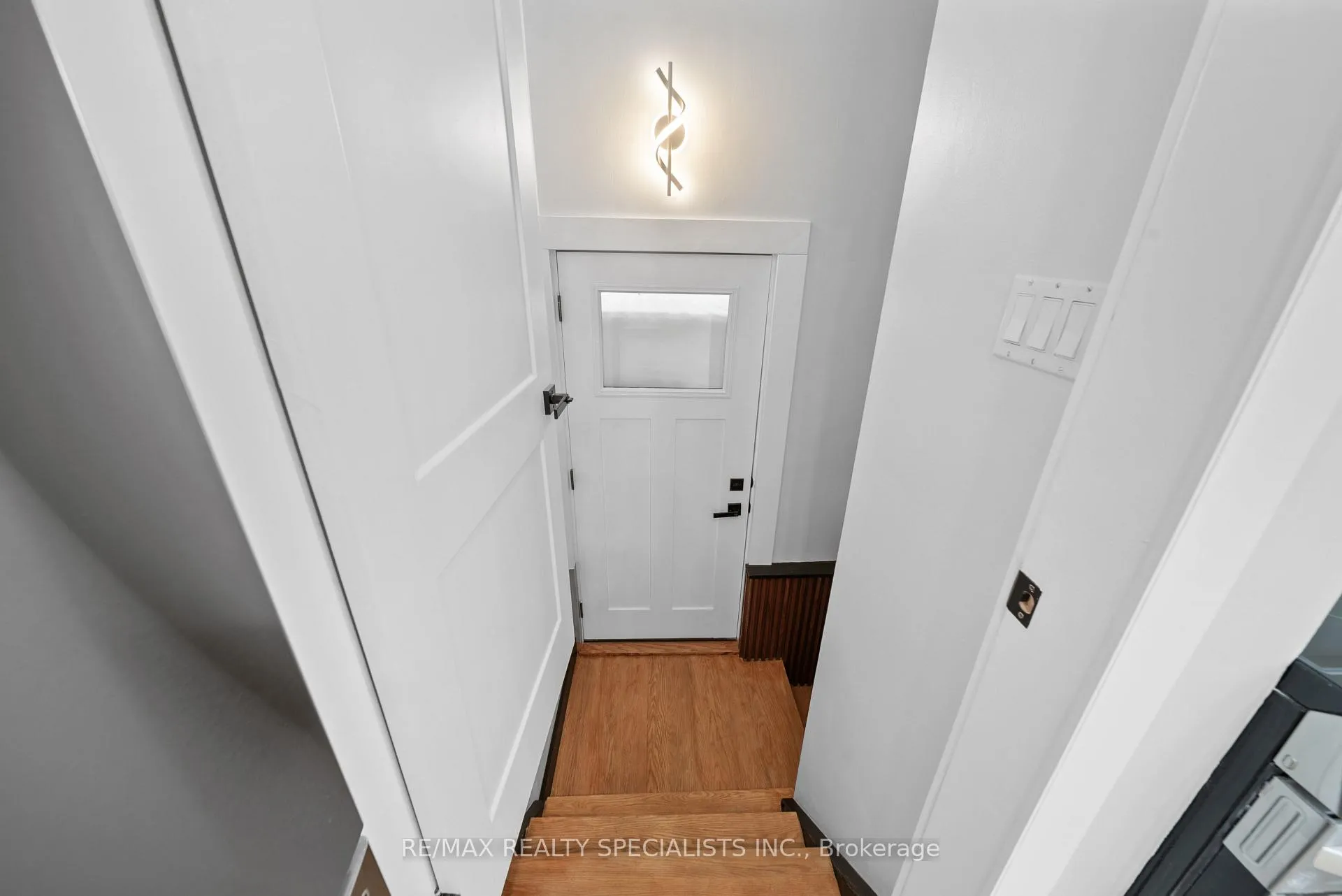 Photo 19 of 5361 Bromley Road, Burlington, Appleby — HOMEH