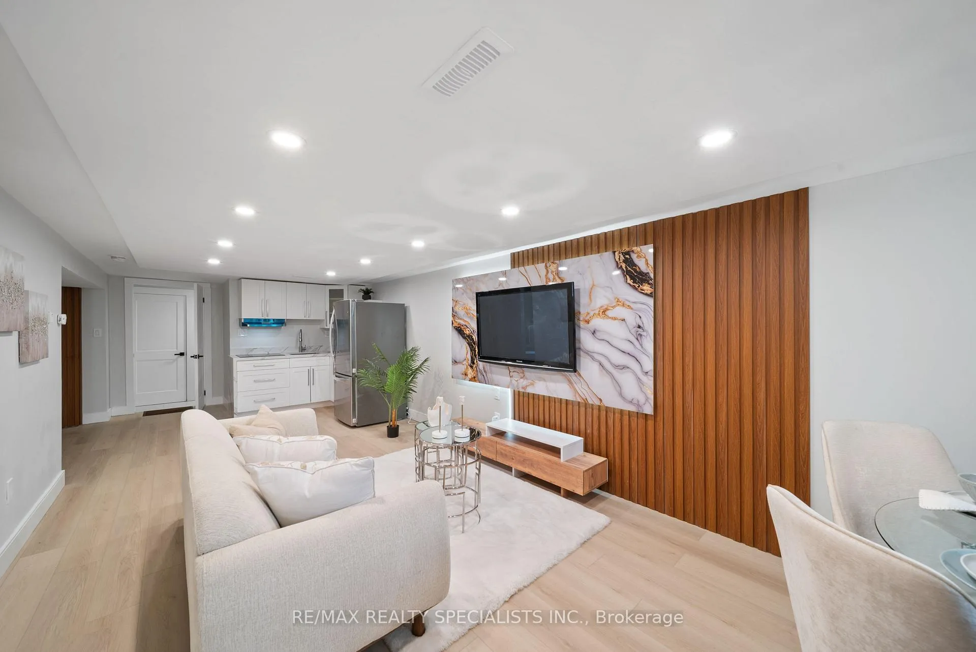 Photo 23 of 5361 Bromley Road, Burlington, Appleby — HOMEH