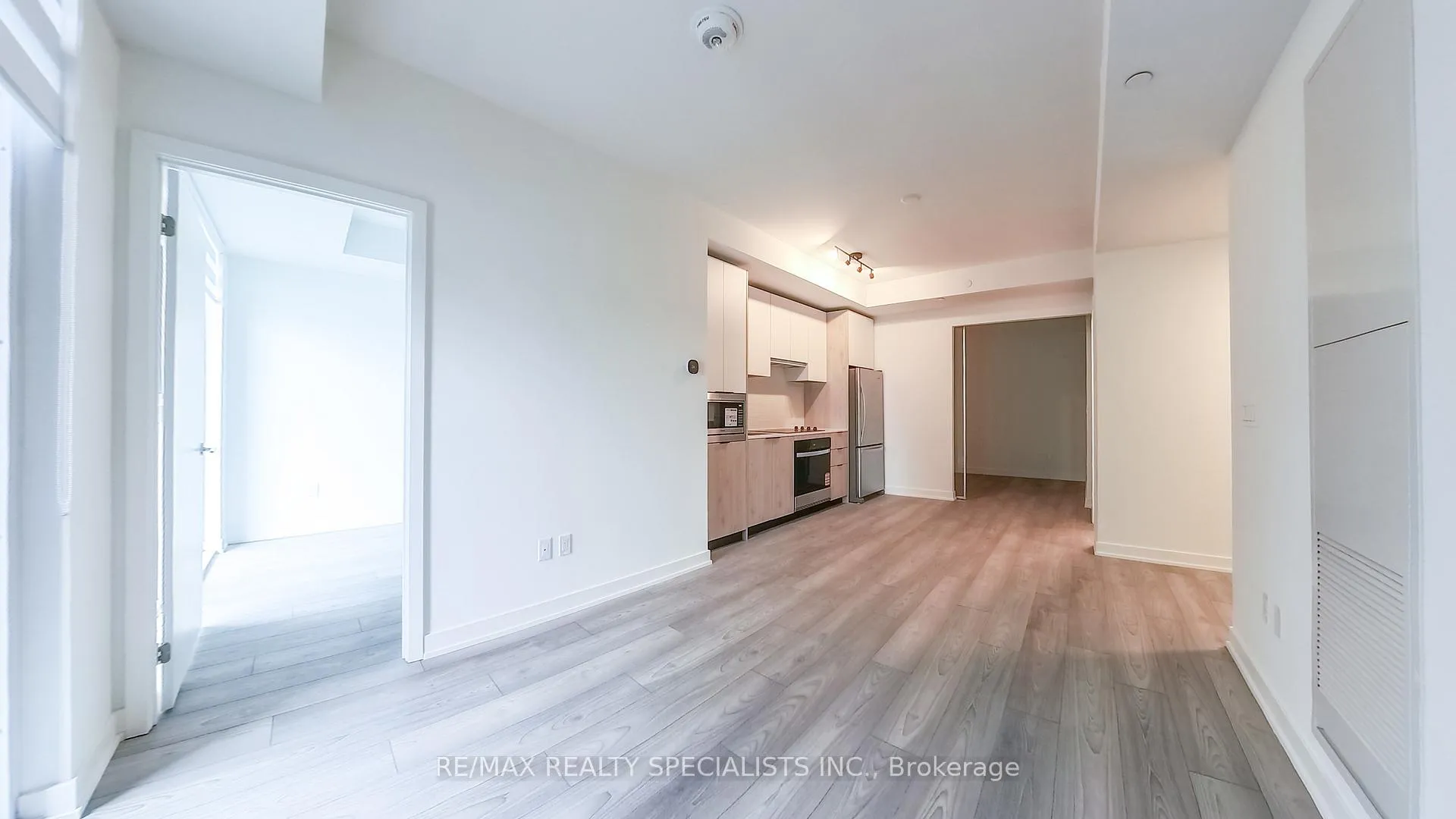 Photo 17 of Unit 718, 1007 The Queensway, Etobicoke, Islington-City Centre West — HOMEH