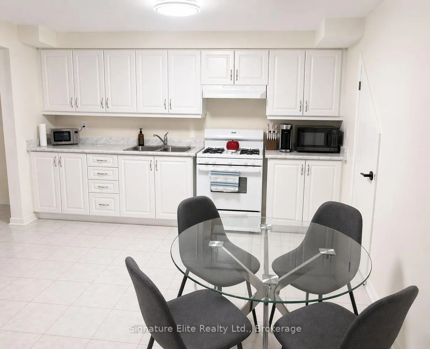Photo 5 of 83 Belview Avenue, Vaughan, East Woodbridge — HOMEH