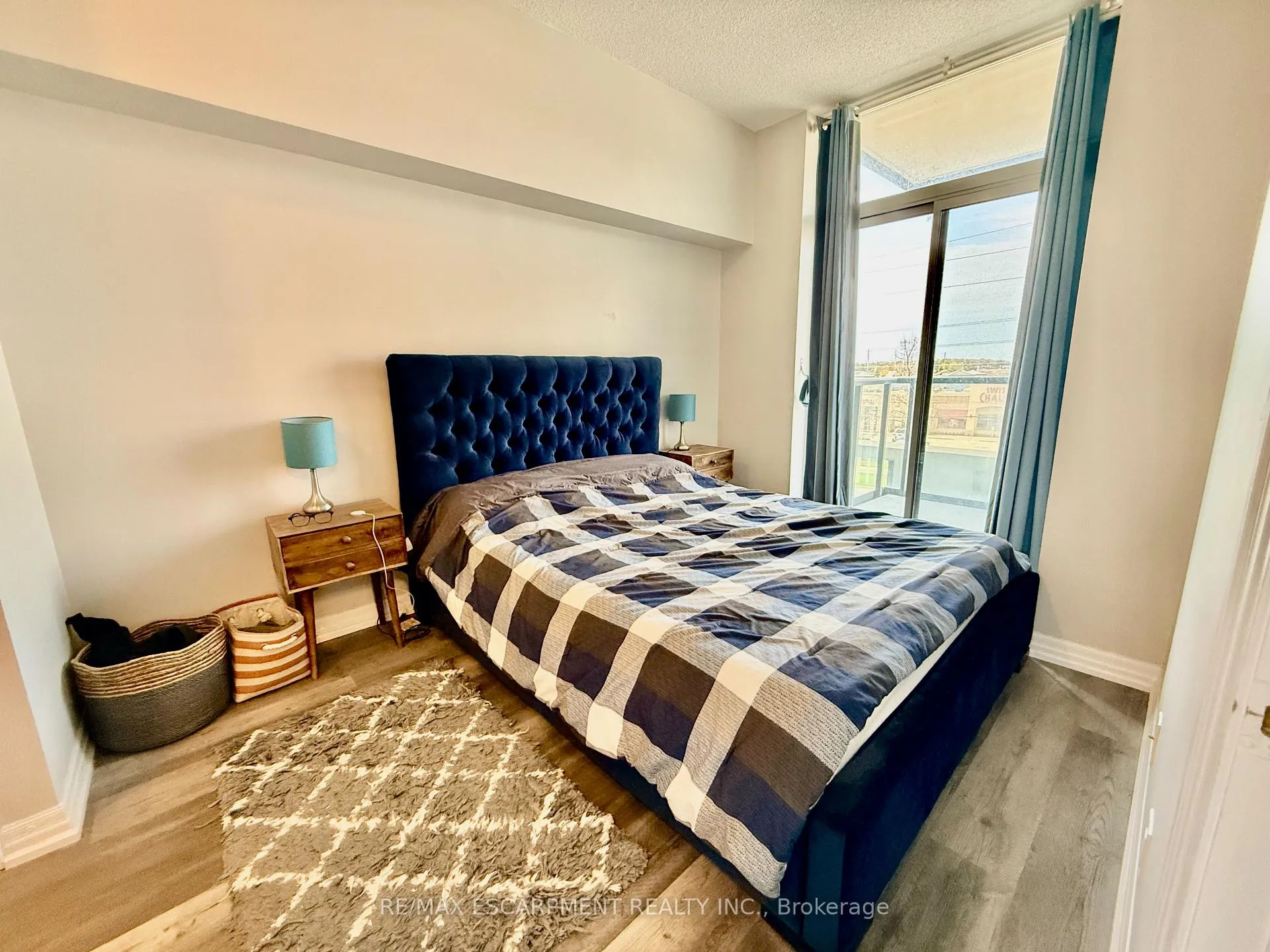 Photo 17 of Unit 317, 1940 Ironstone Drive, Burlington, Uptown — HOMEH