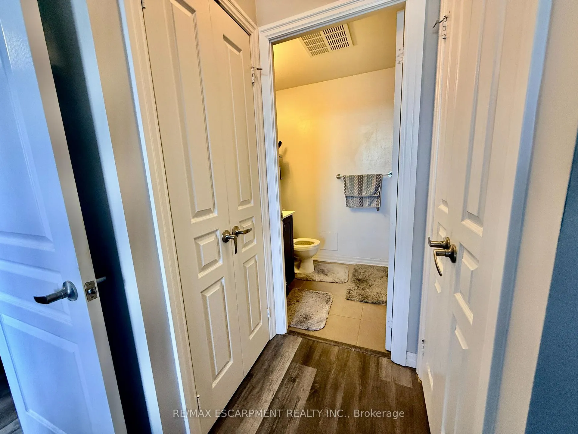 Photo 18 of Unit 317, 1940 Ironstone Drive, Burlington, Uptown — HOMEH