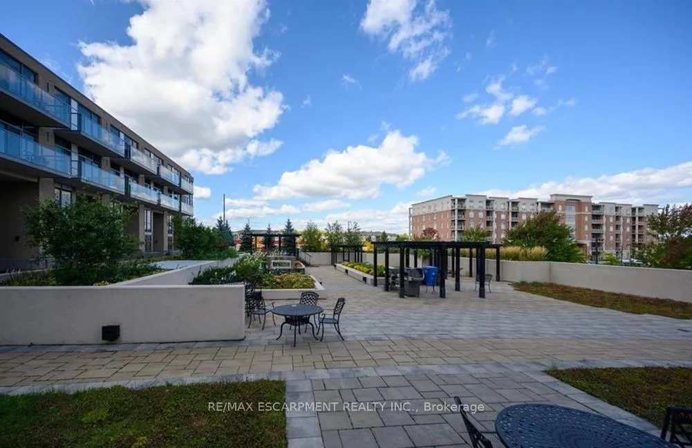 Photo 28 of Unit 317, 1940 Ironstone Drive, Burlington, Uptown — HOMEH