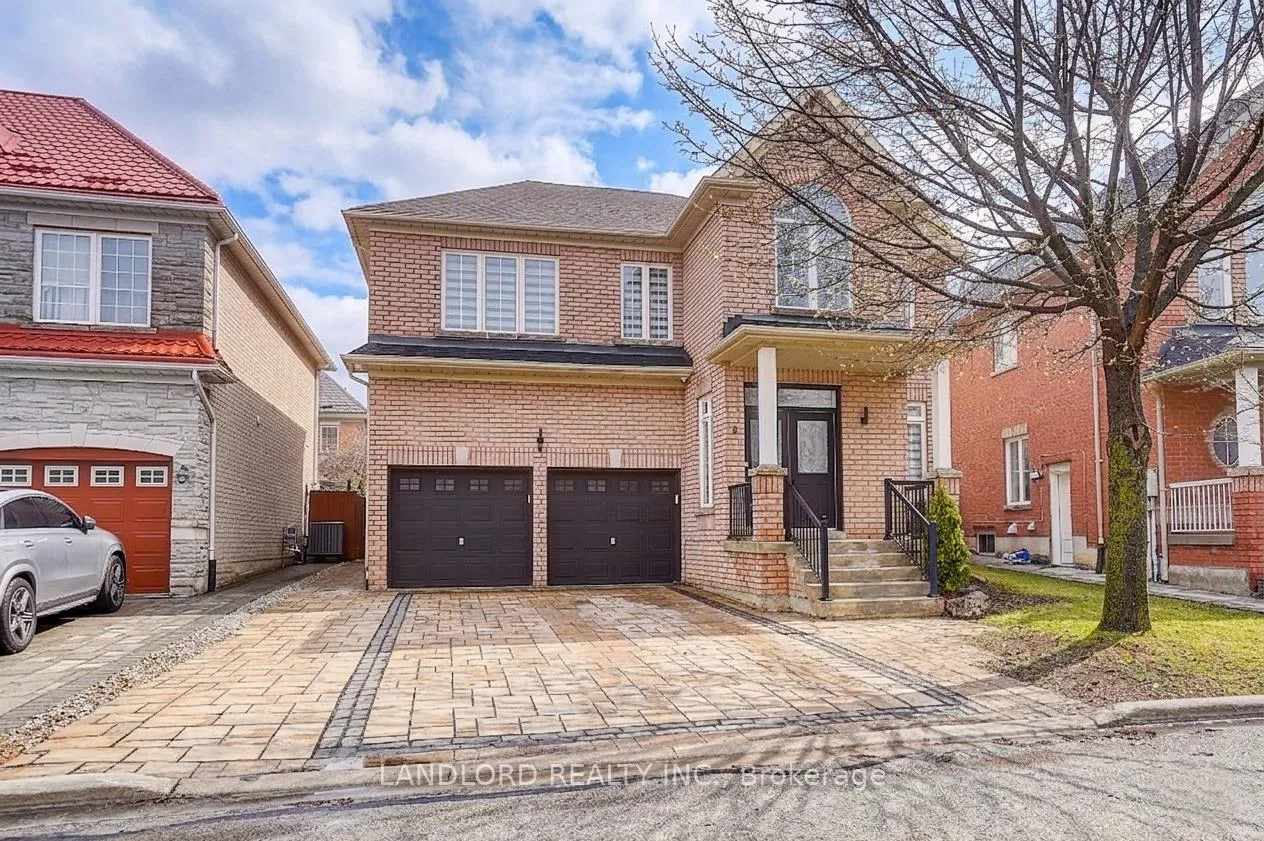 Photo 1 of Unit Lower, 8 Wood Dale Road, Vaughan, Concord — HOMEH