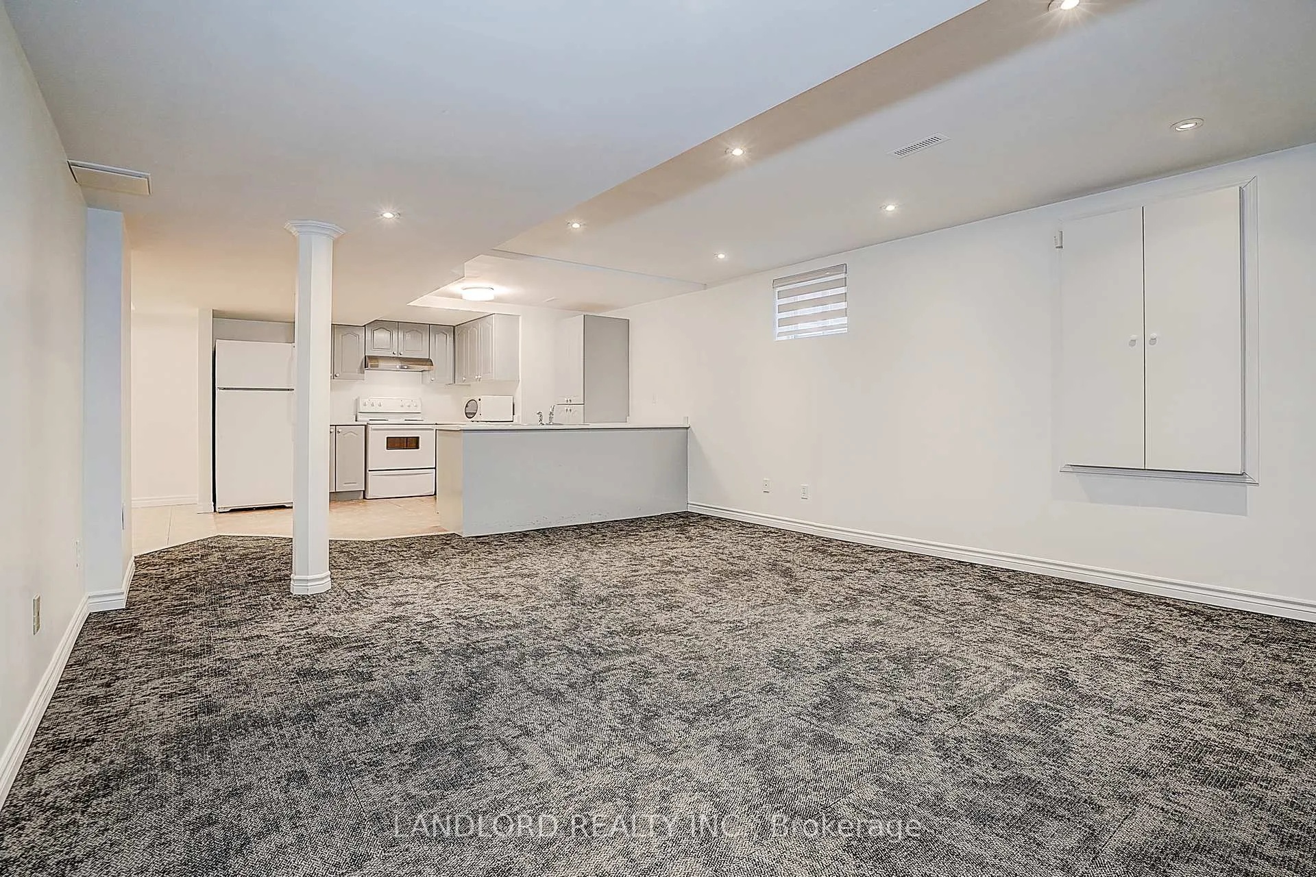 Photo 31 of Unit Lower, 8 Wood Dale Road, Vaughan, Concord — HOMEH