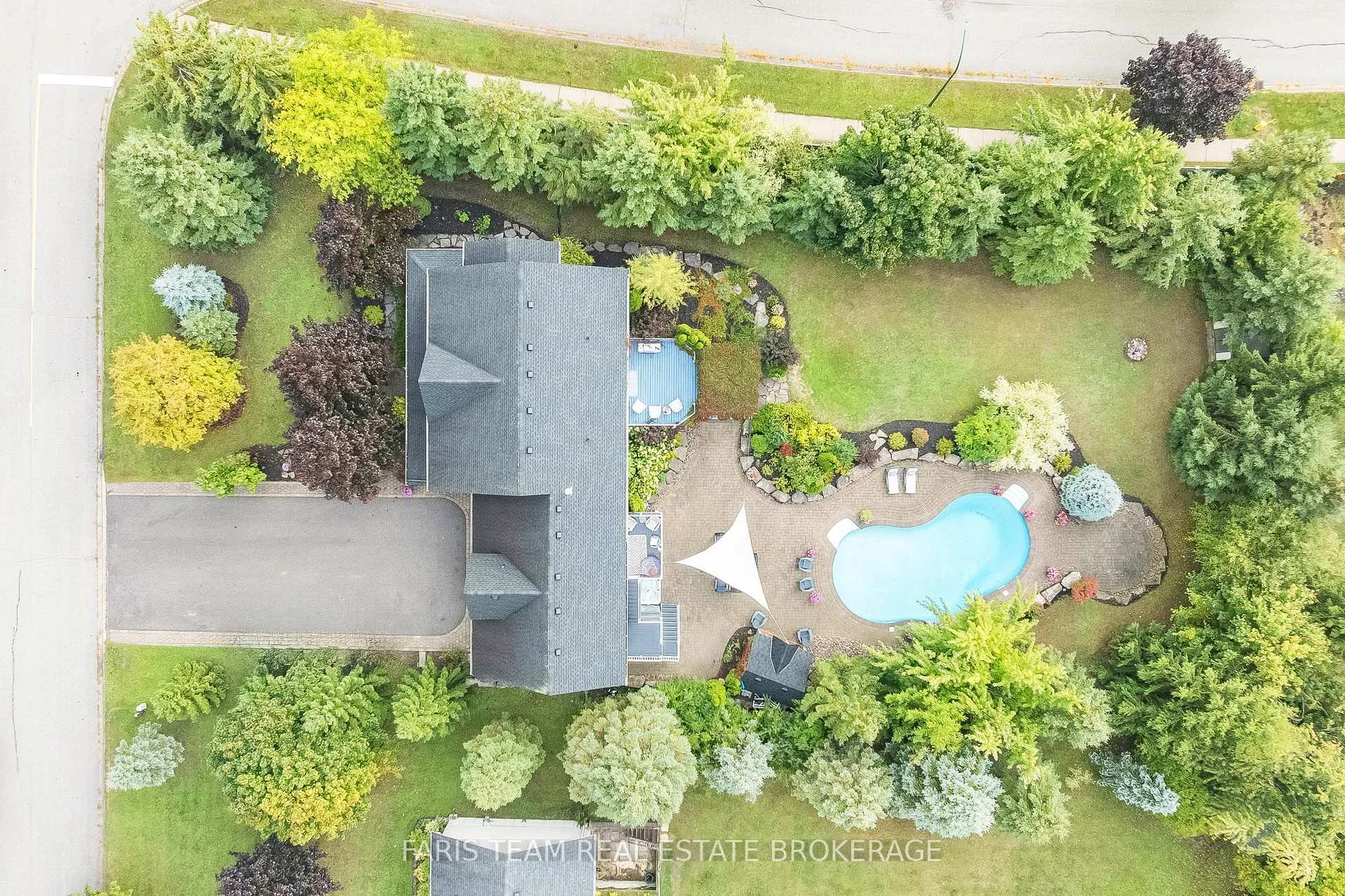 Photo 3 of 2 Evergreen Lane, Essa, Thornton — HOMEH