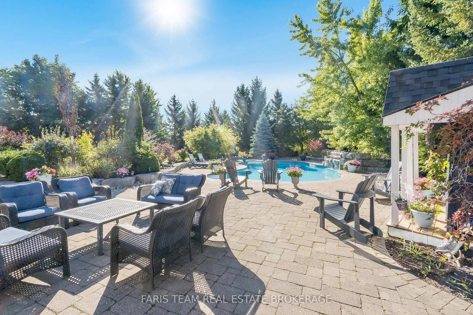 Photo 5 of 2 Evergreen Lane, Essa, Thornton — HOMEH