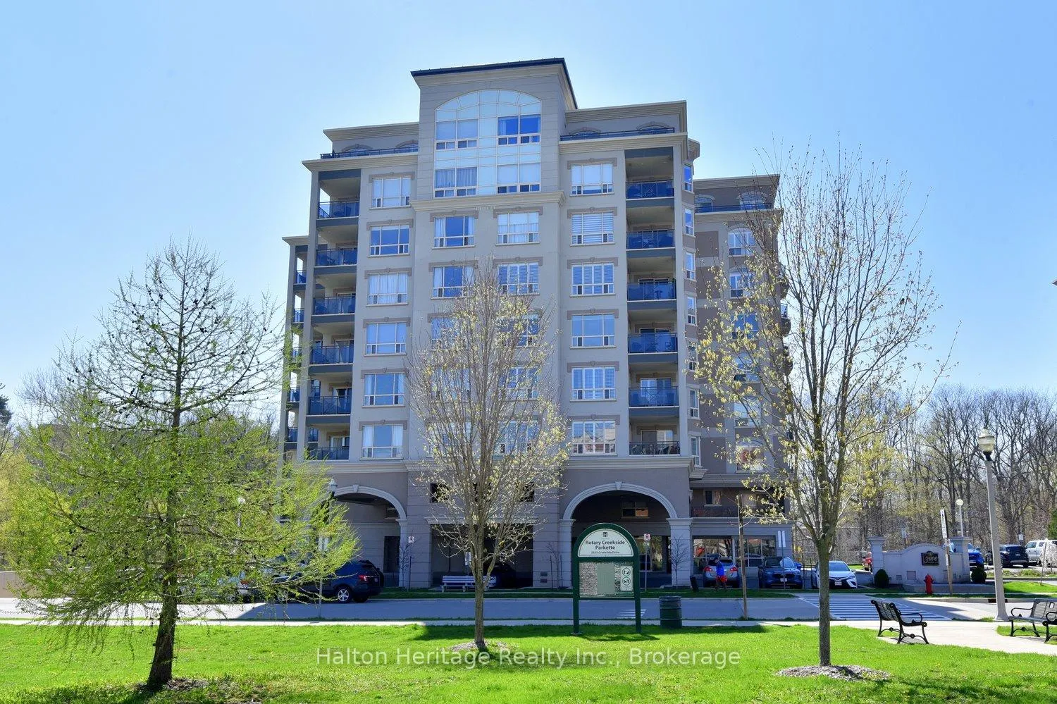 Photo 1 of Unit 501, 3000 Creekside Drive, Hamilton, Dundas — HOMEH