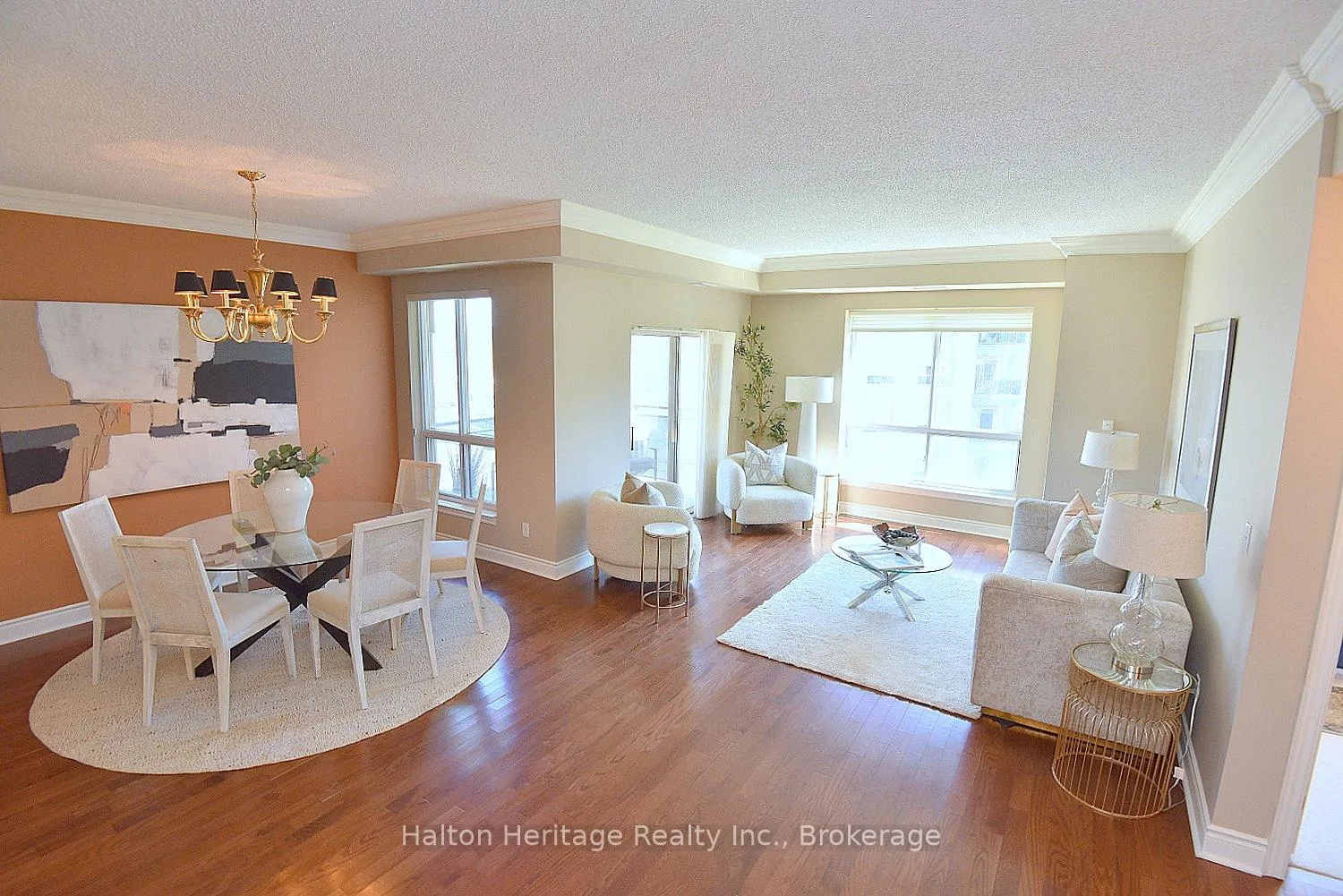Photo 5 of Unit 501, 3000 Creekside Drive, Hamilton, Dundas — HOMEH