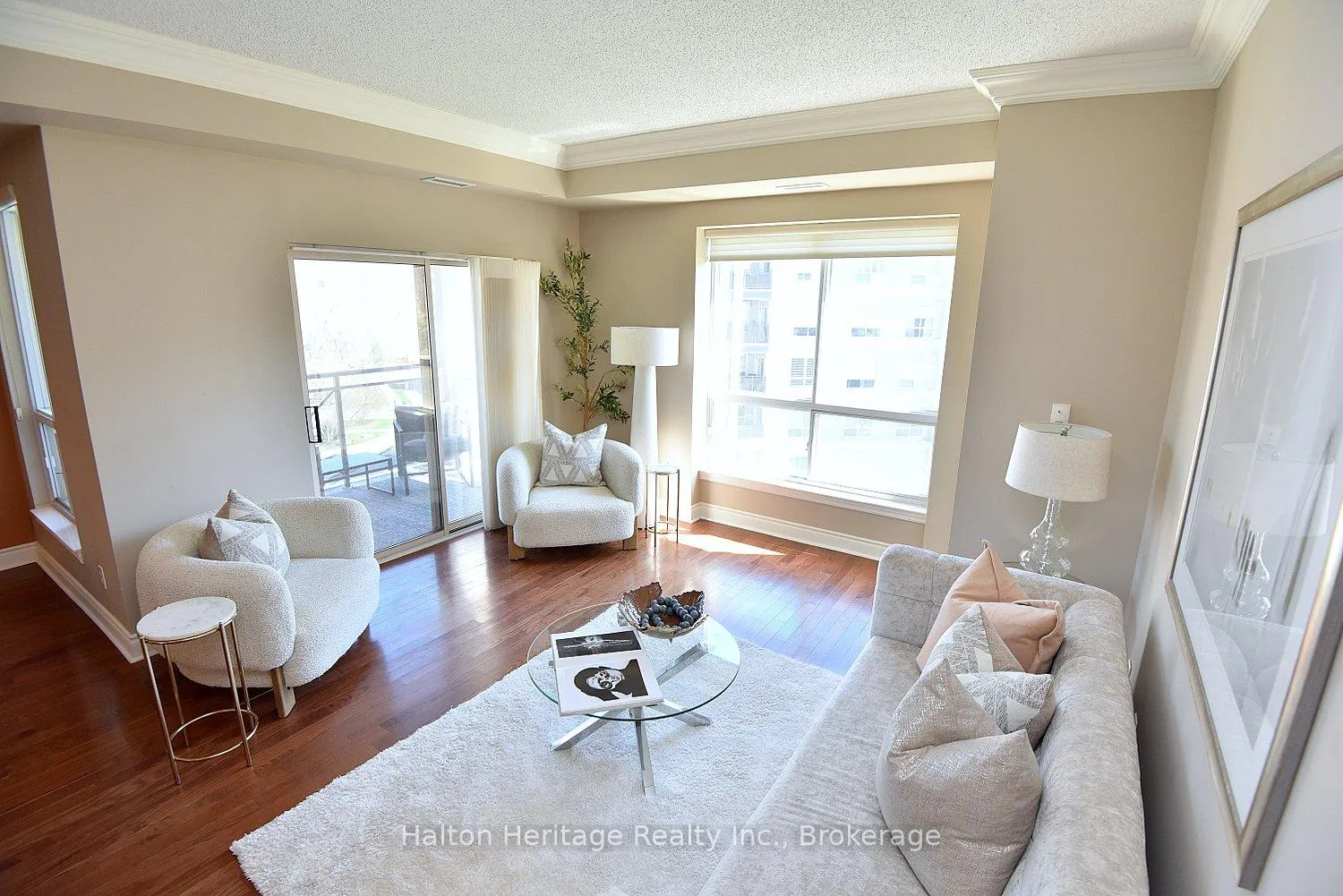 Photo 6 of Unit 501, 3000 Creekside Drive, Hamilton, Dundas — HOMEH