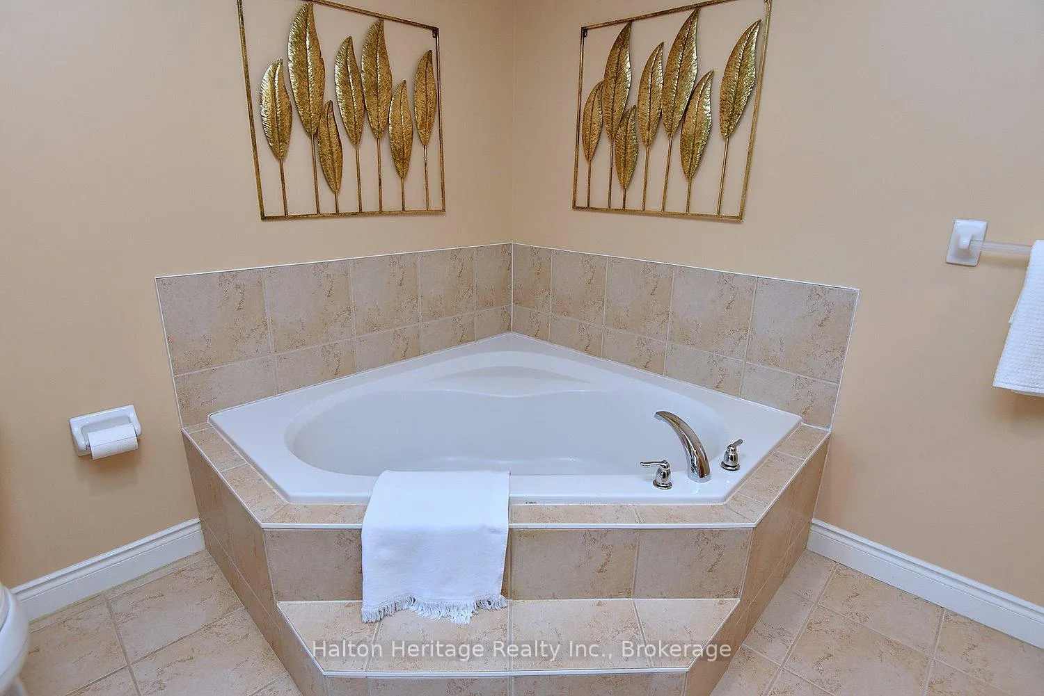 Photo 26 of Unit 501, 3000 Creekside Drive, Hamilton, Dundas — HOMEH