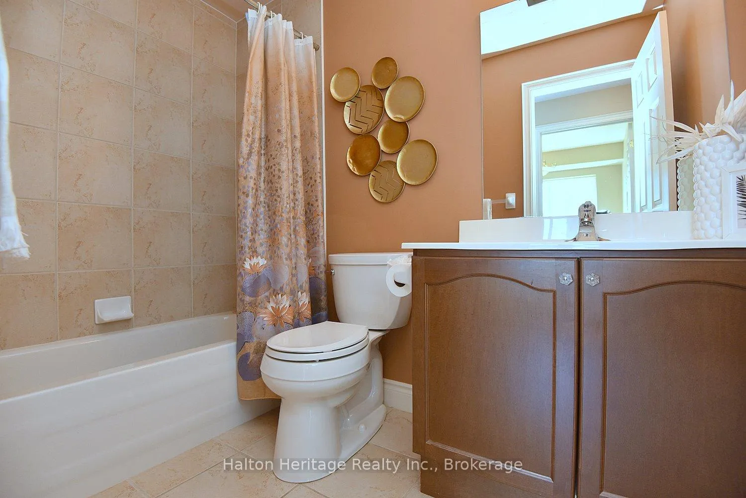 Photo 32 of Unit 501, 3000 Creekside Drive, Hamilton, Dundas — HOMEH