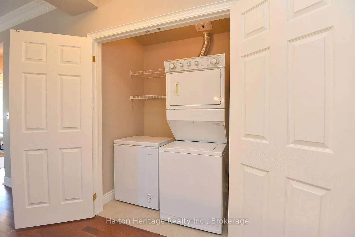 Photo 33 of Unit 501, 3000 Creekside Drive, Hamilton, Dundas — HOMEH